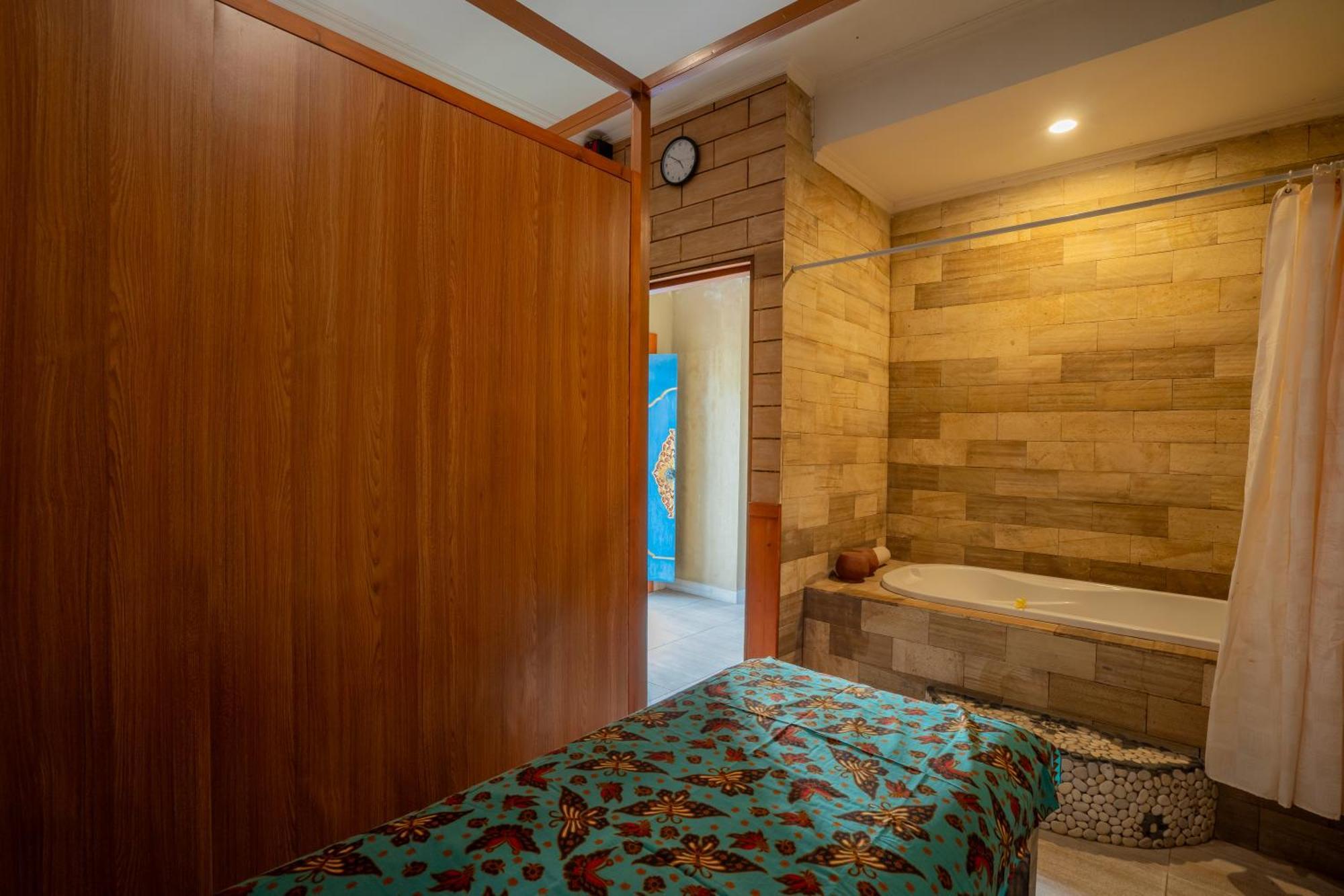 Taman liburan Nirmala Surf 3*