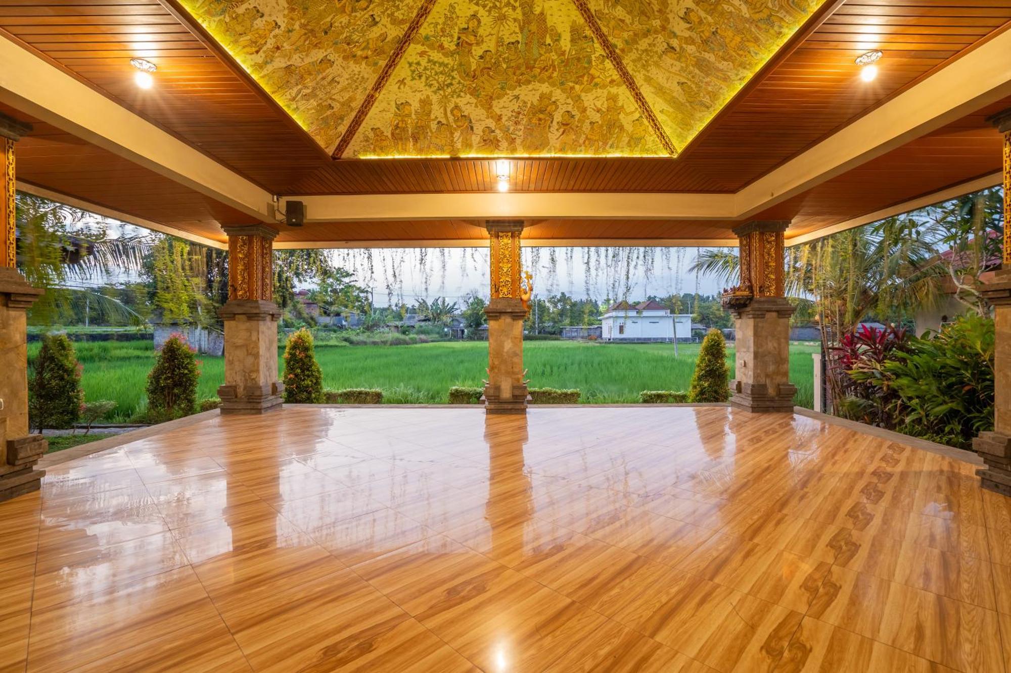 Nirmala Surf Taman liburan 3*