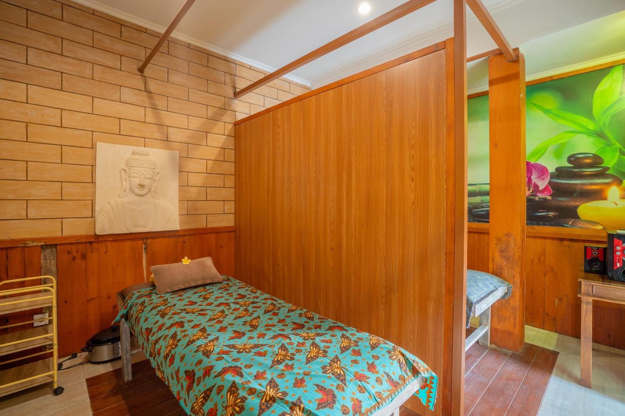 Nirmala Surf Taman liburan 3*