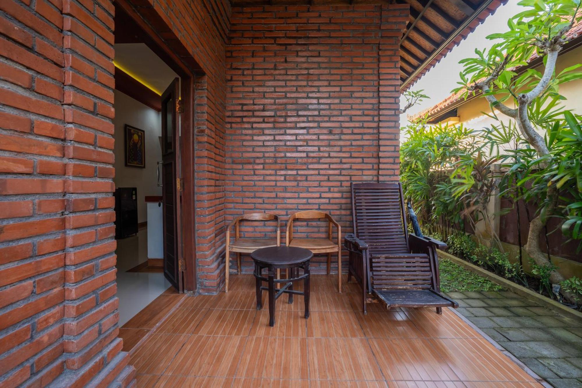 Nirmala Surf Taman liburan 3*