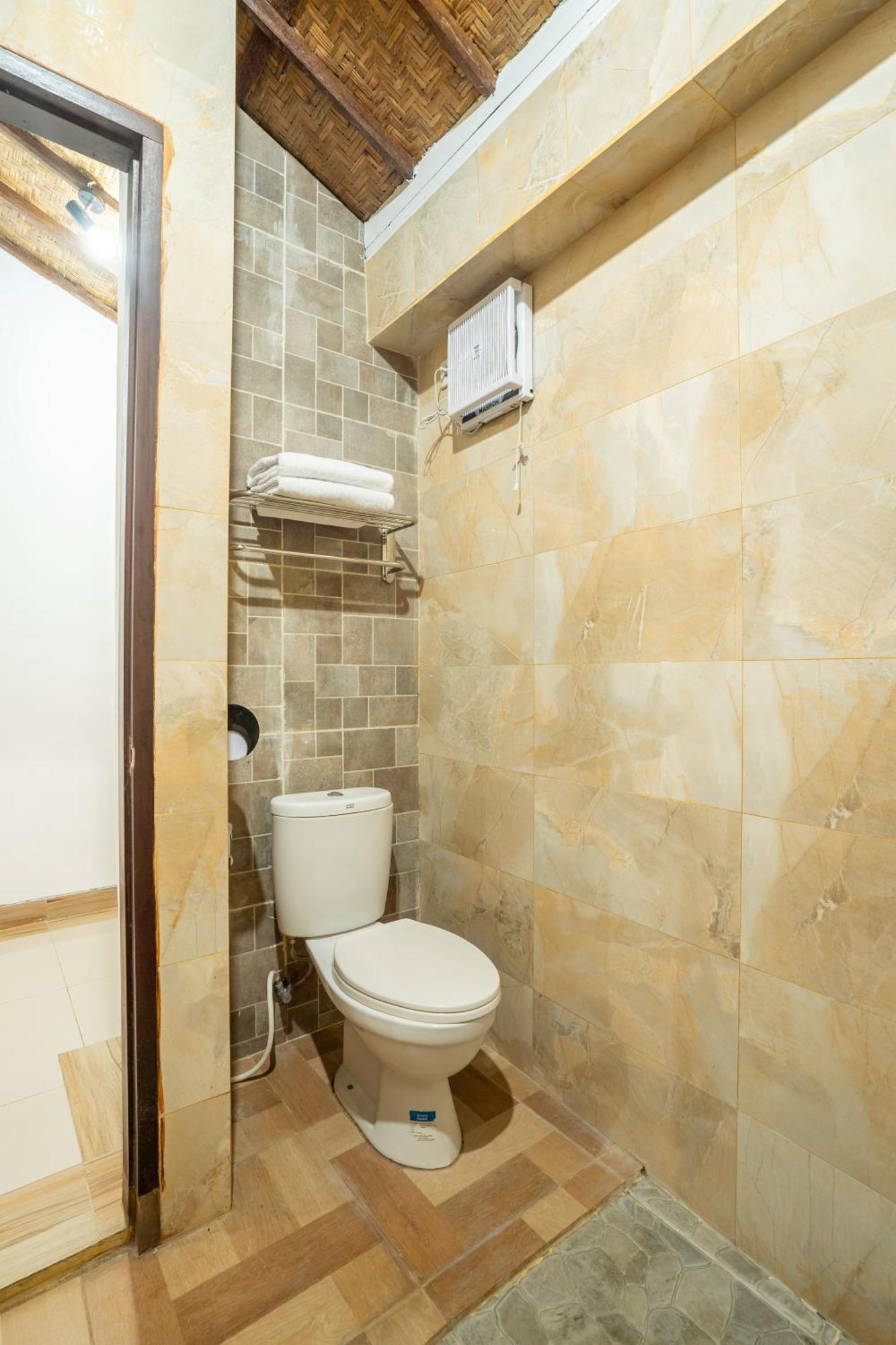 Nirmala Surf Taman liburan 3*