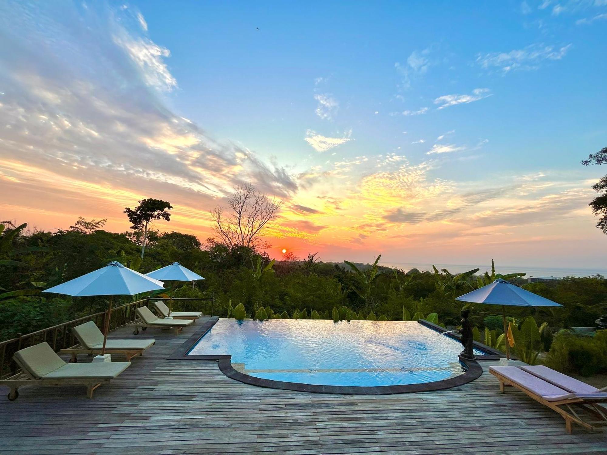 Hotel Sunset Hill 3*