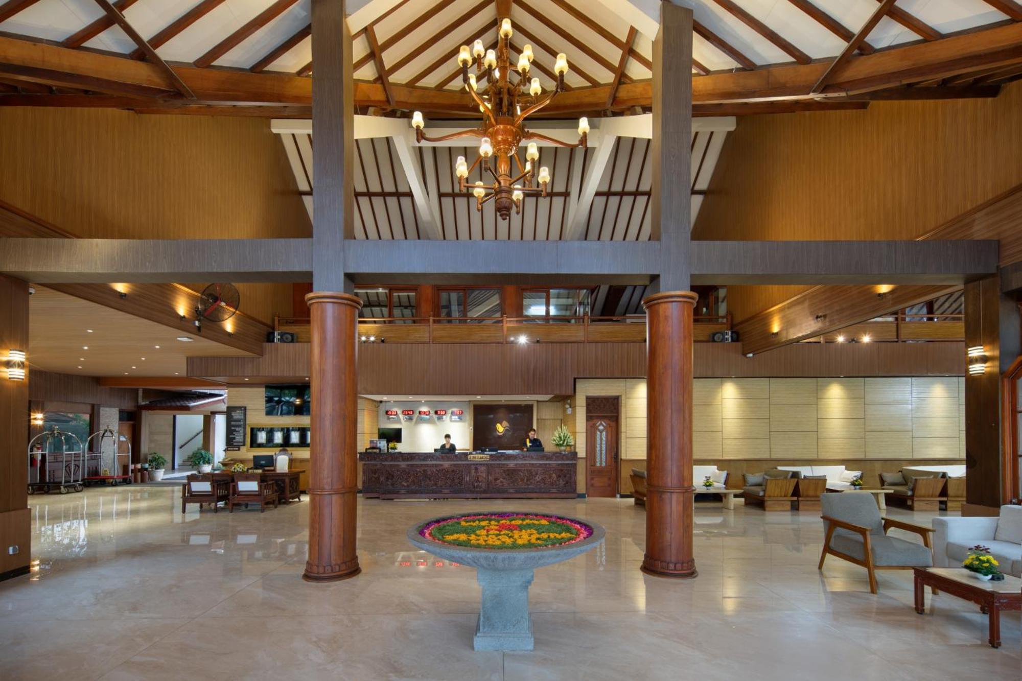 Resor Grand Istana Rama Kuta (Bali)