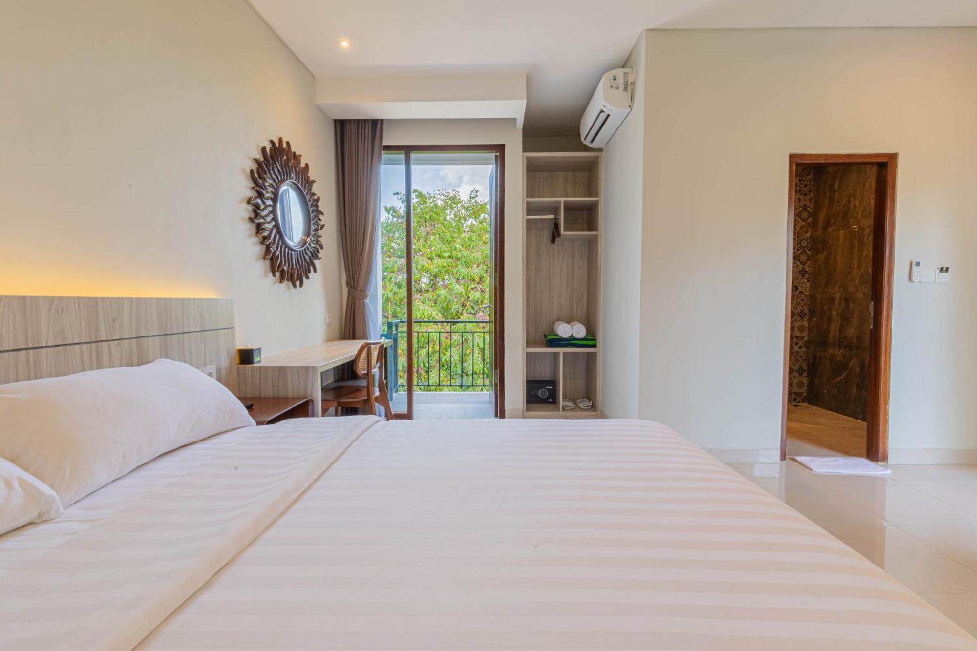Hotel The Baliem 3*