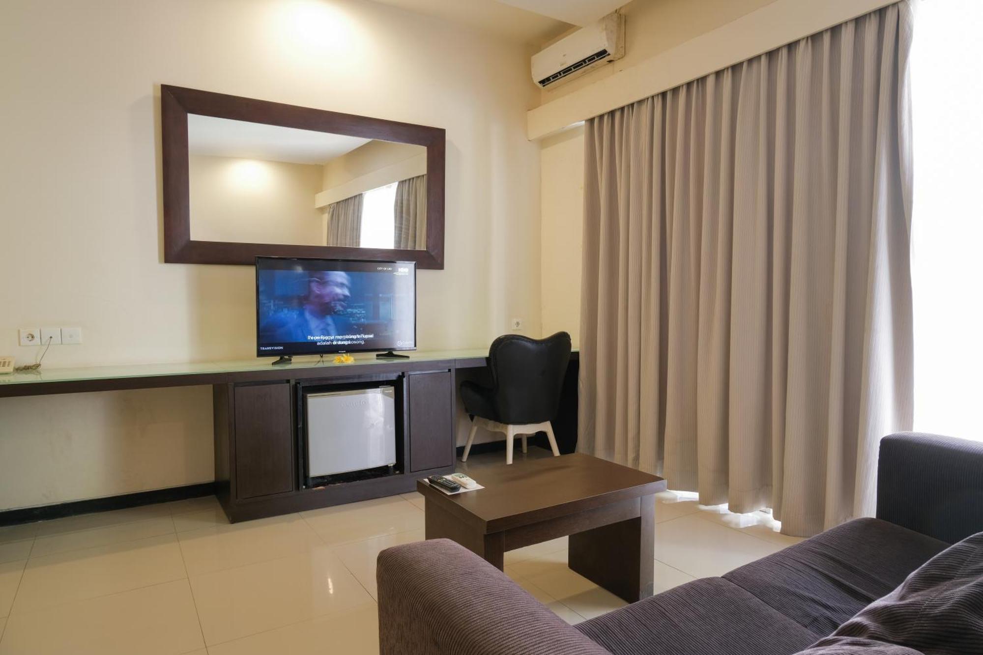 Swiss-Belcourt Sunset Aparthotel 4*
