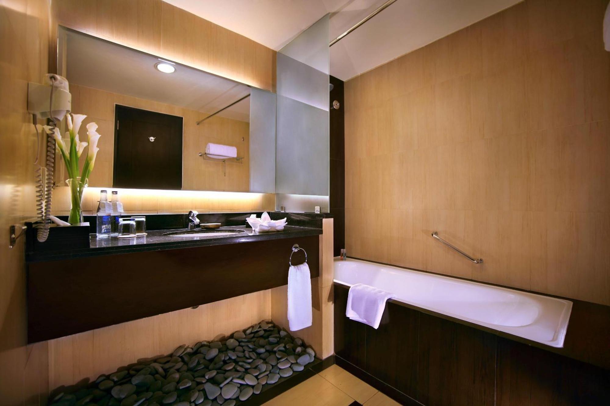 Hotel Aston Kuta And