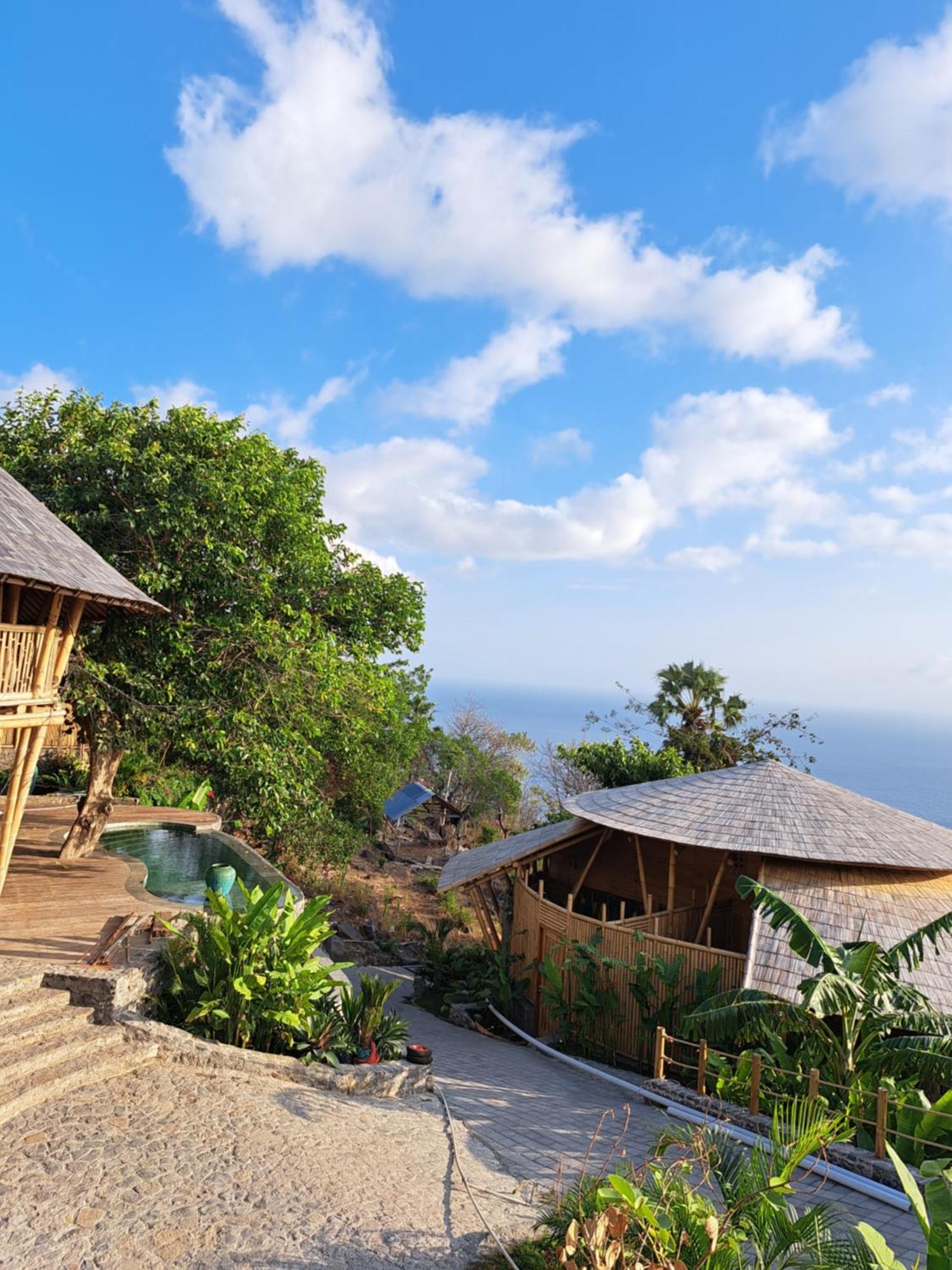 Bukit Lipah Villa *