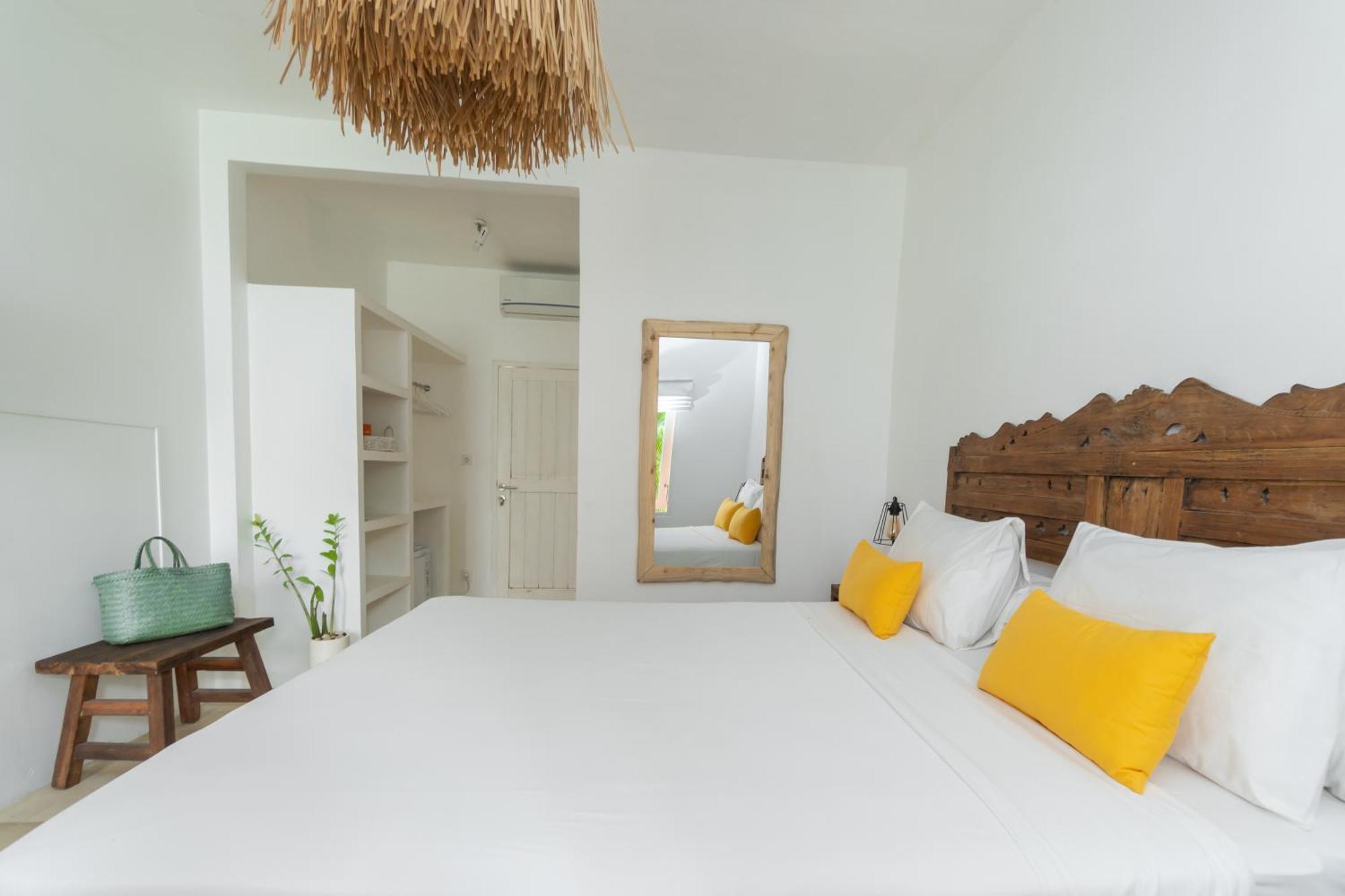 The Padang-padang Hotel