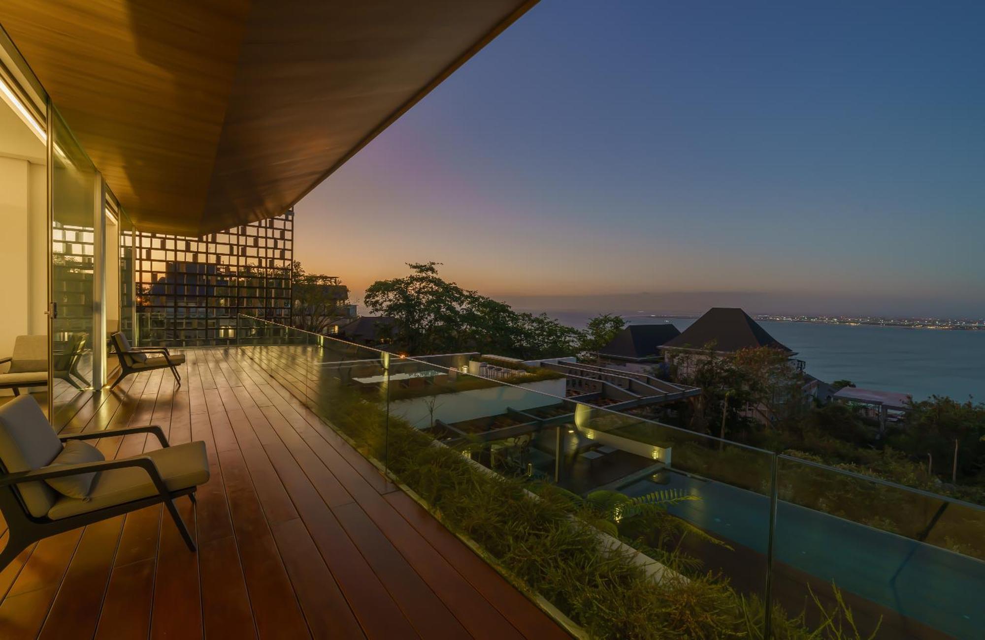 Beyond The Sea - Luxe Sea View In *