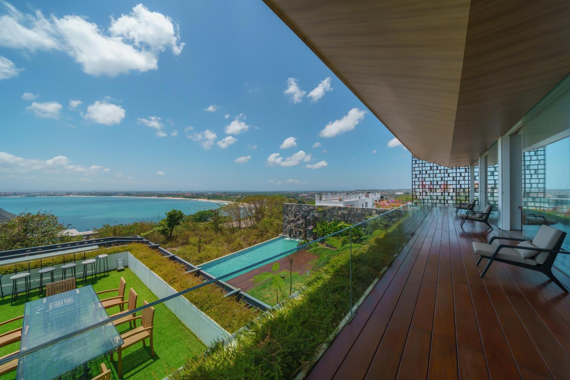 Beyond The Sea - Luxe Sea View In Villa *