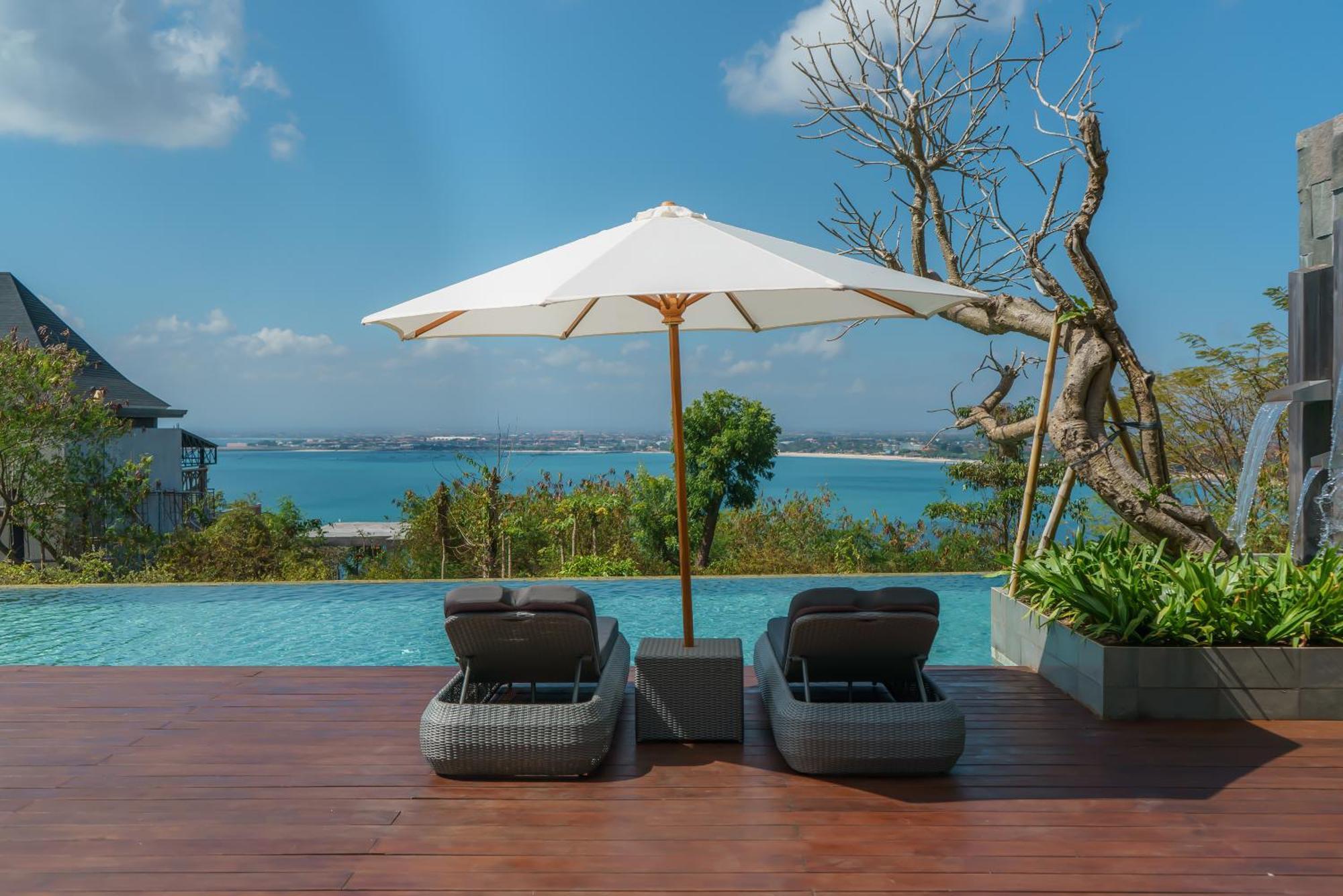 Villa Beyond The Sea - Luxe Sea View In *