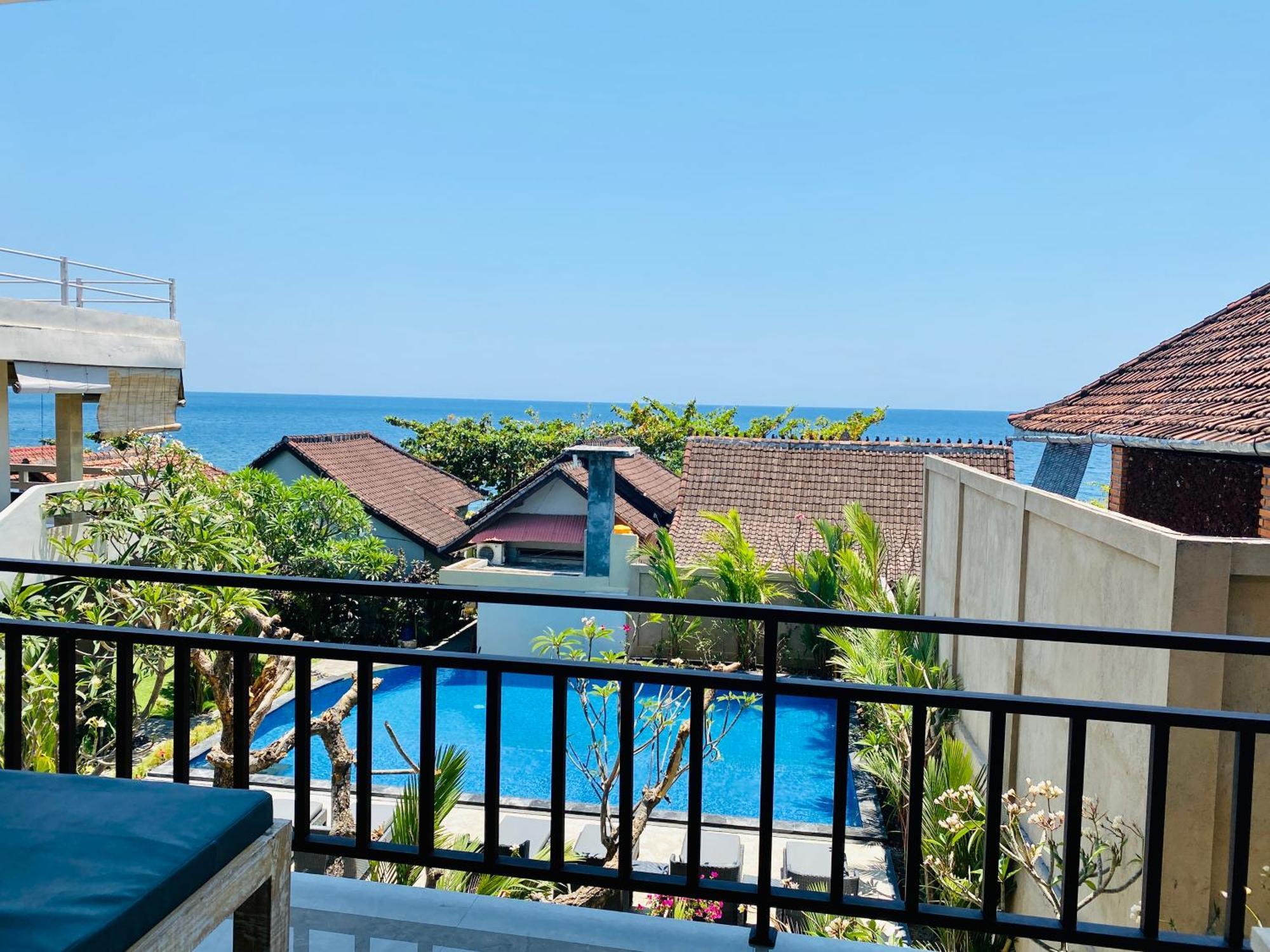Solaluna Amed (Bali)