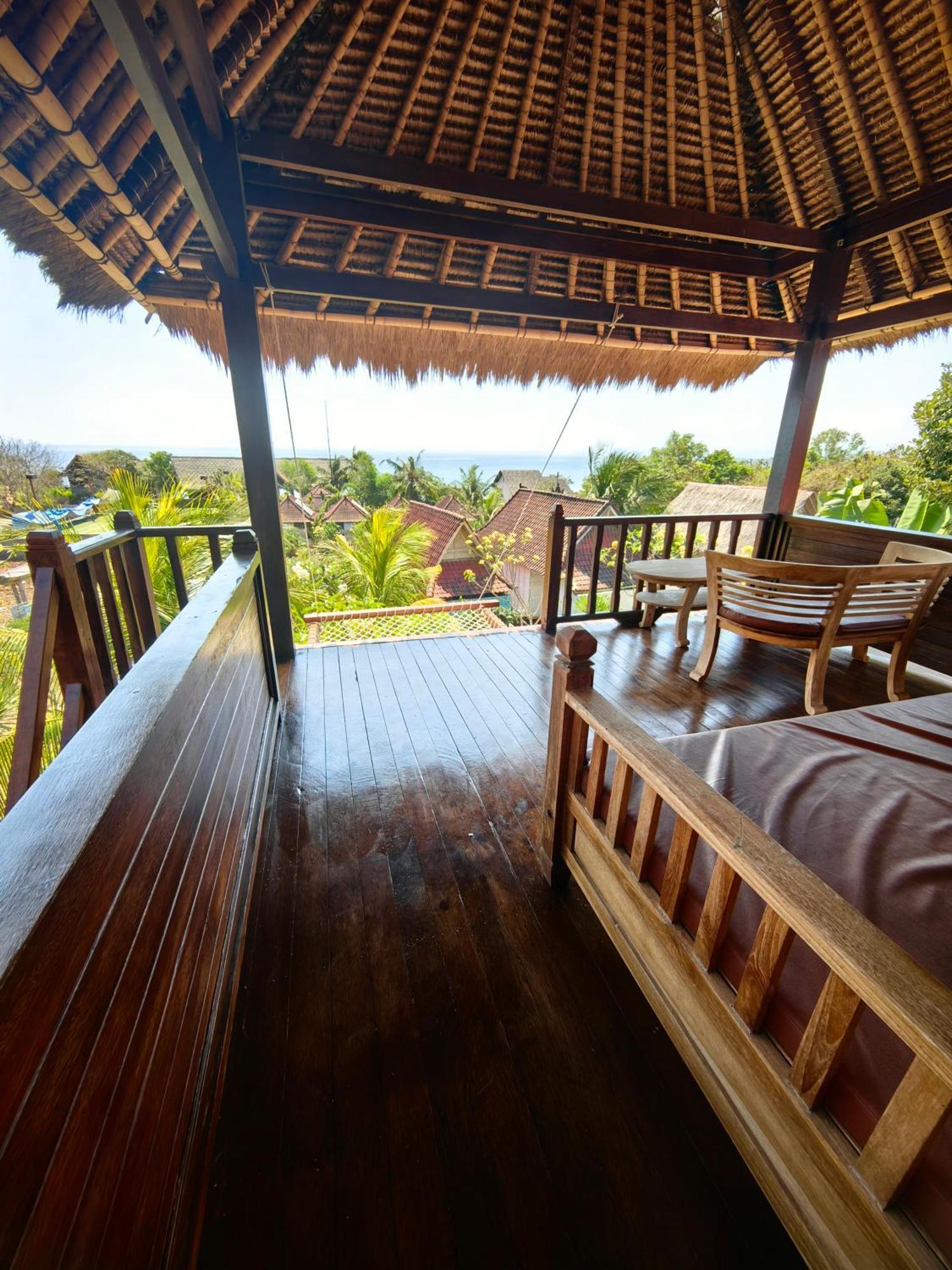 The Dafish Ceningan Holiday park Ceningan Island
