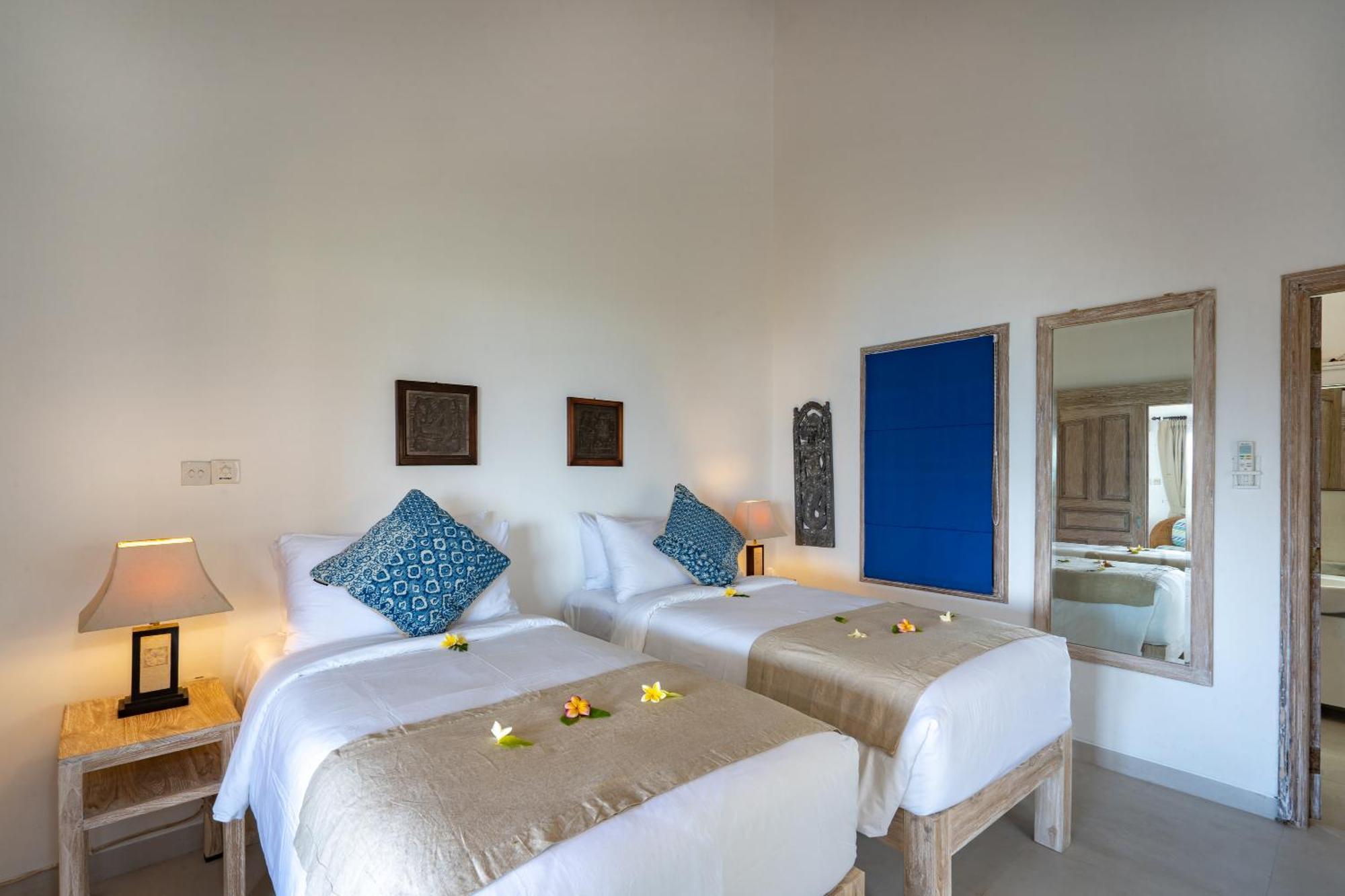 Lembongan Island Villa *