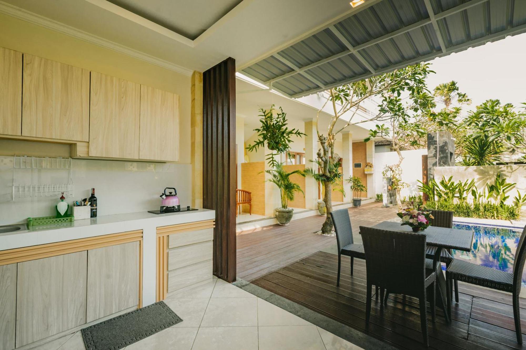 Wisma tamu Happy Devi Canggu (Bali)