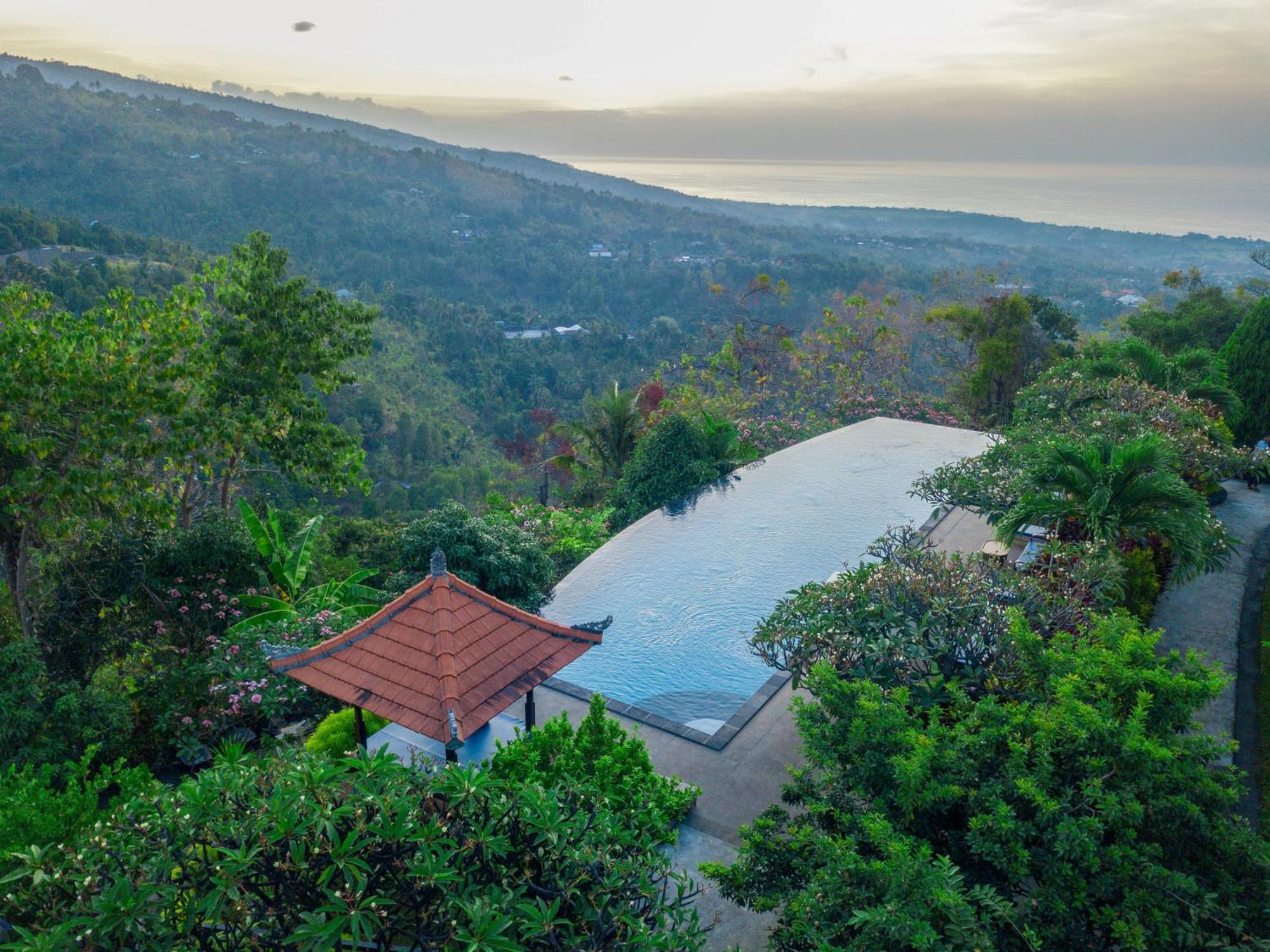 Selonding Batu Lovina (Bali)