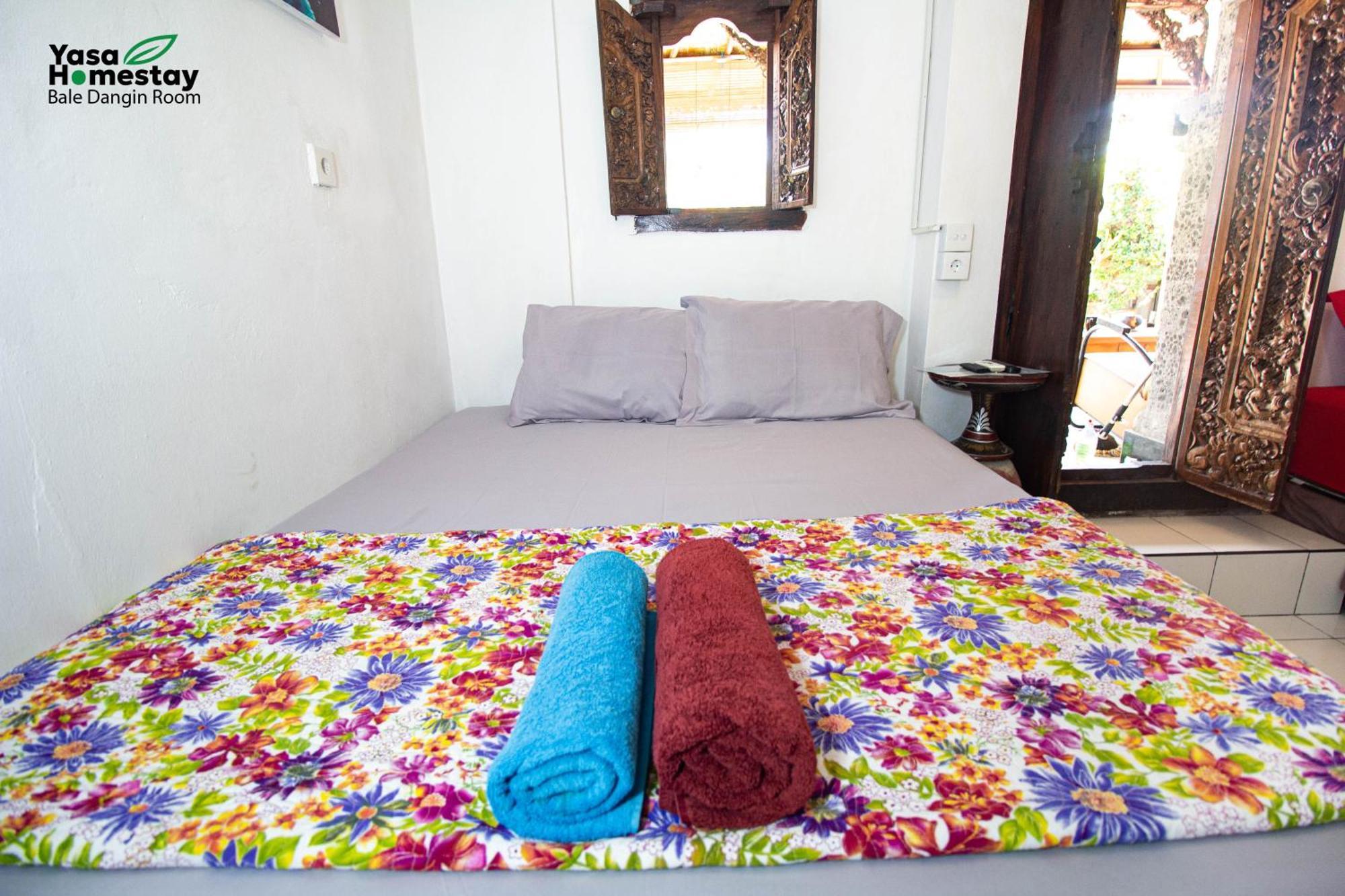 Yasa Homestay *