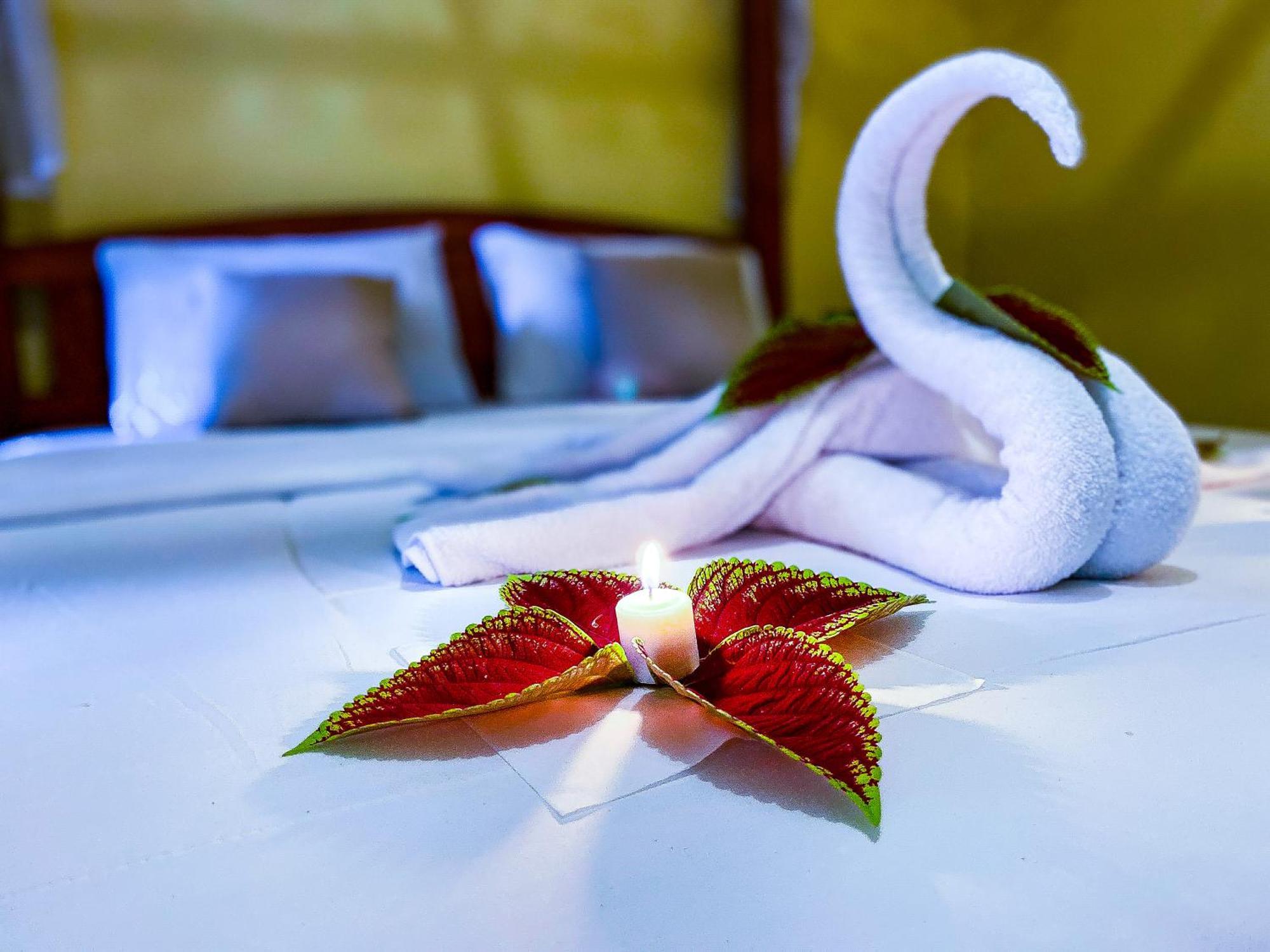 Ananda Lemukih * Singaraja (Bali)