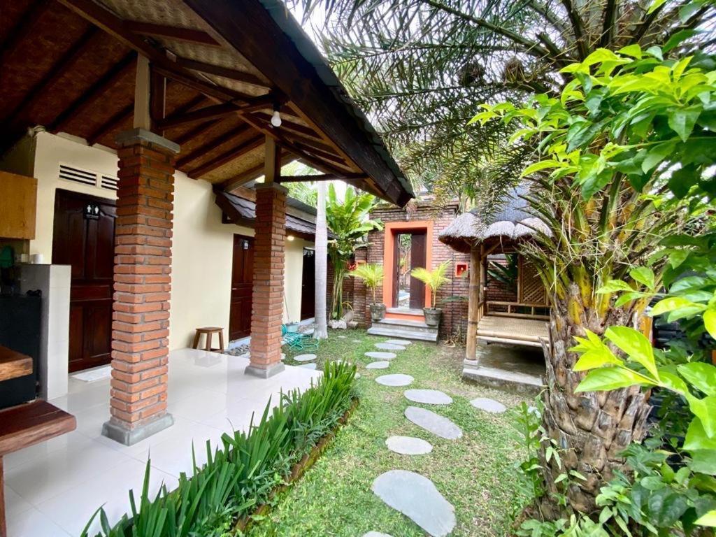 Uma Dewa Homestay Keramas