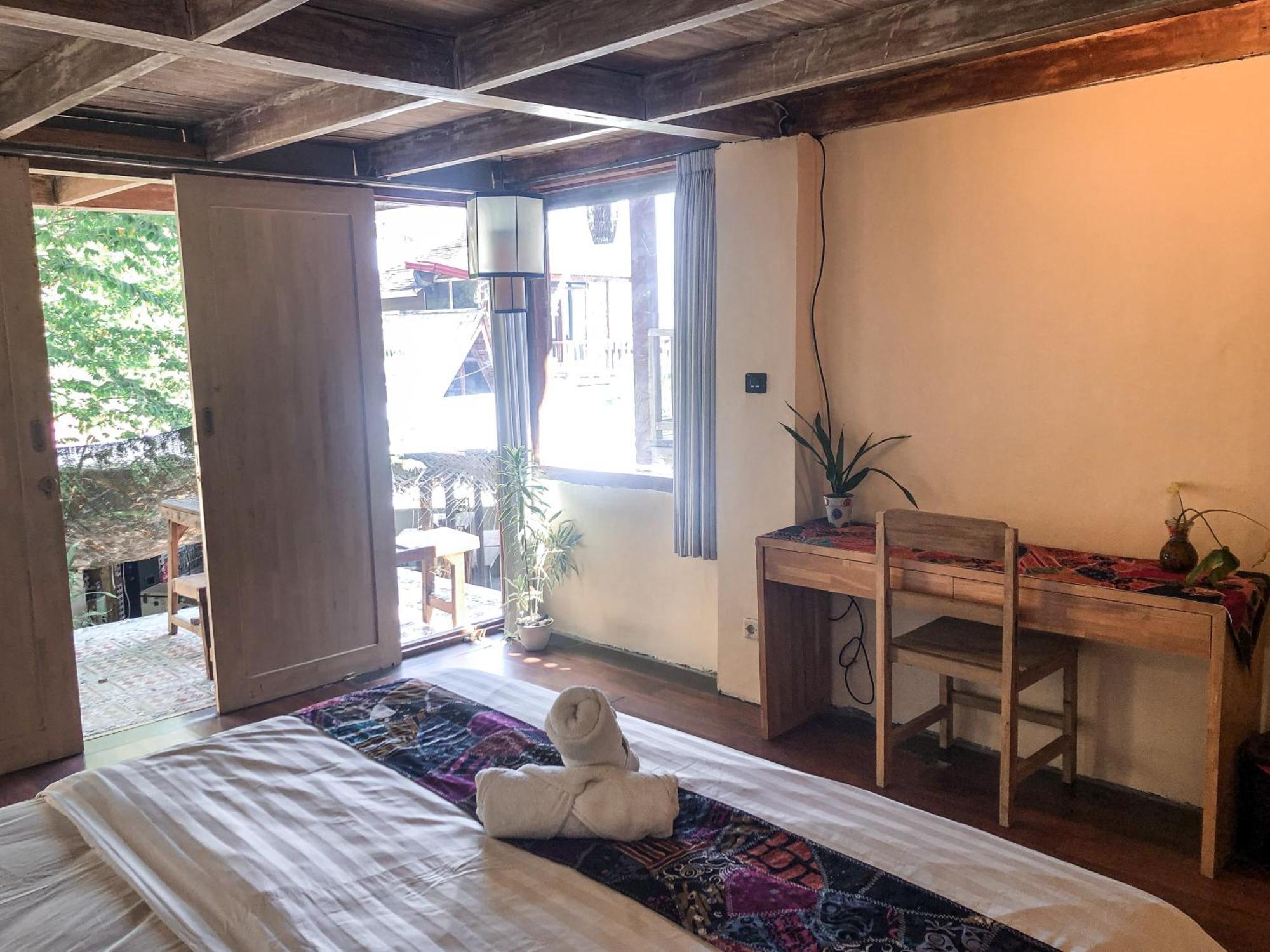 Bed & Breakfast The Tree House