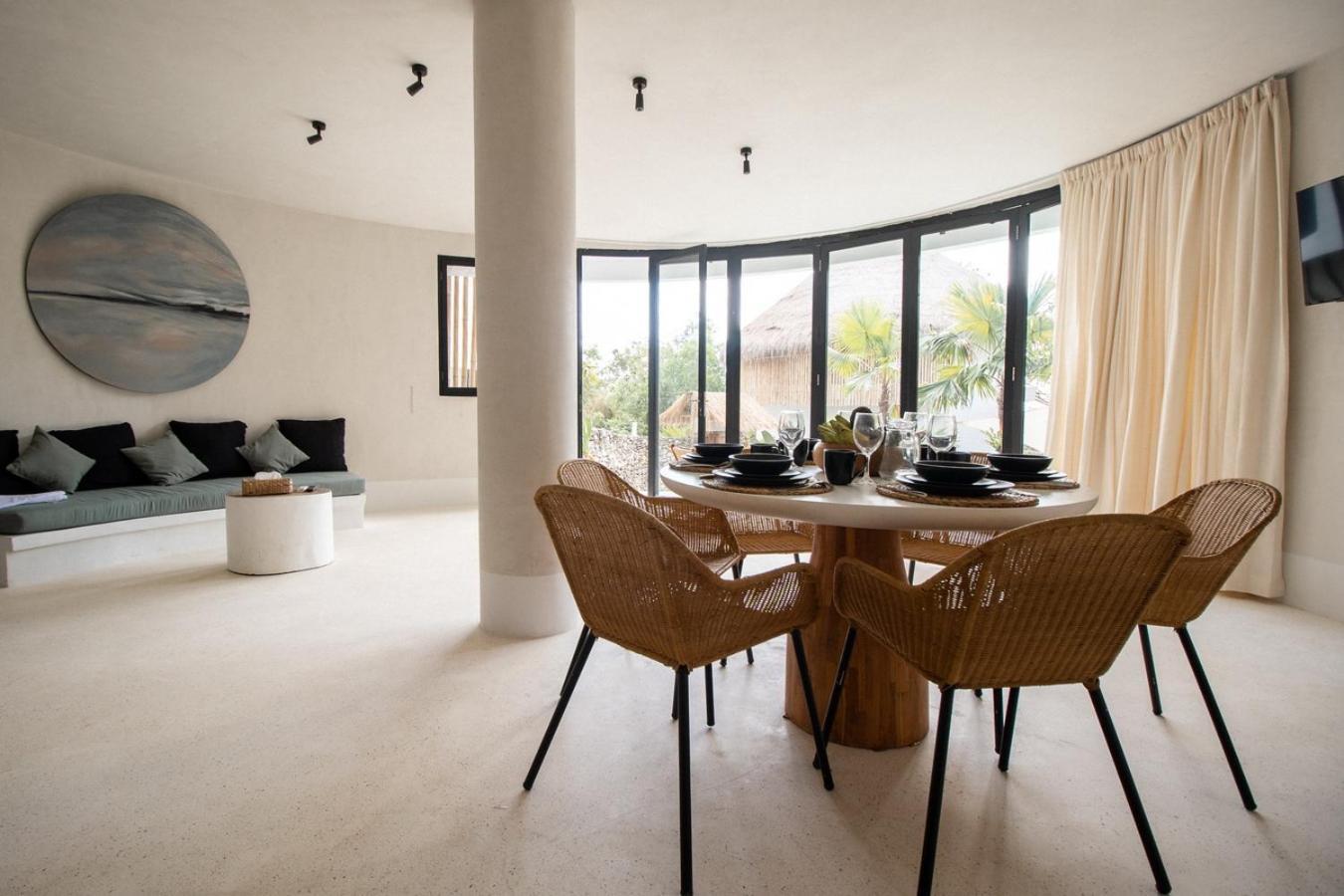 Hillstone Luxury Village Villa