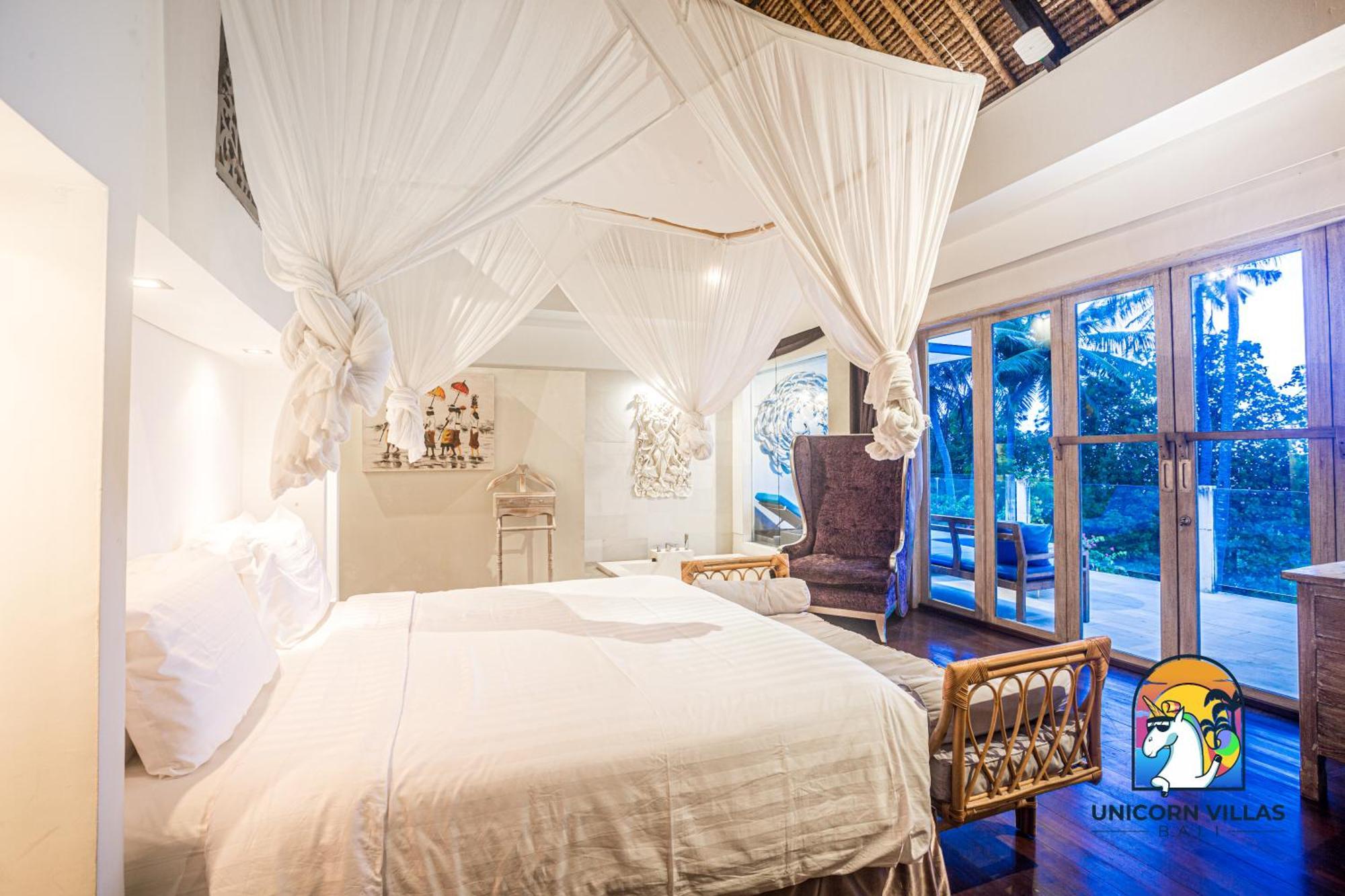 Black Pearl - By Unicorn Bali Villa