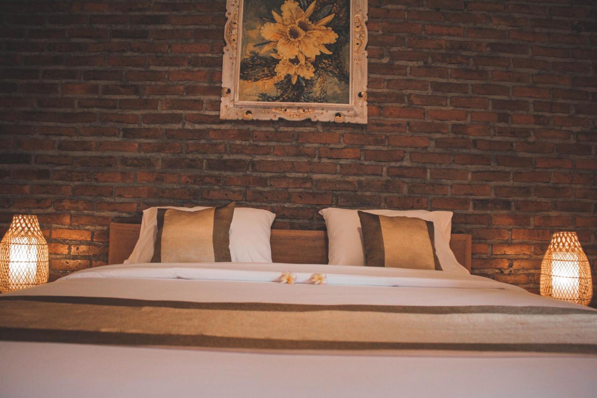 Govardan Hotel