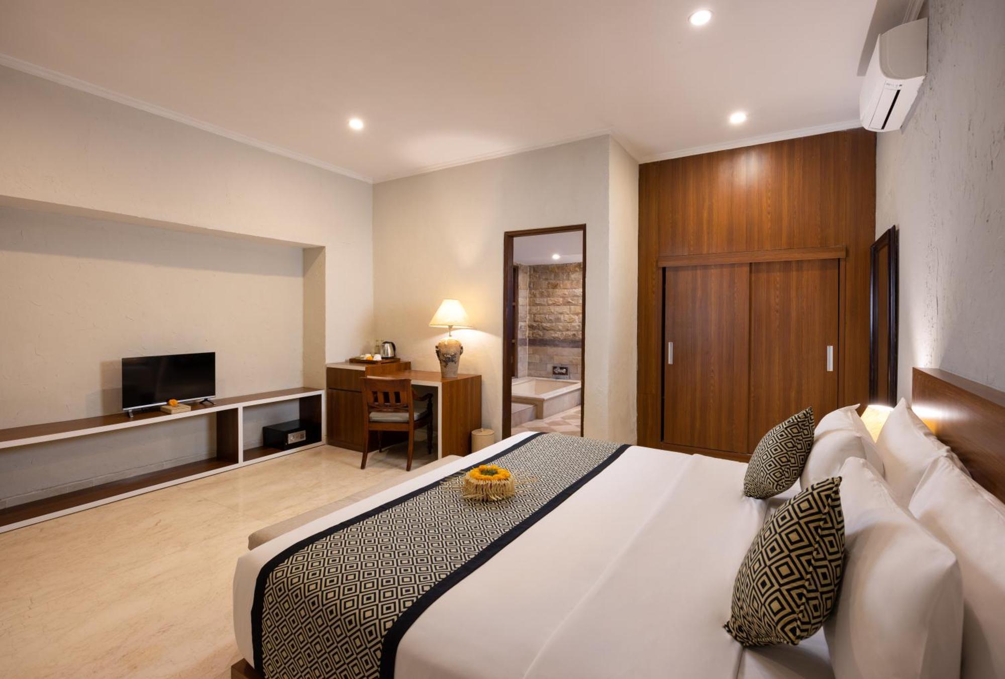 Tapa Tepi Kali 3*
