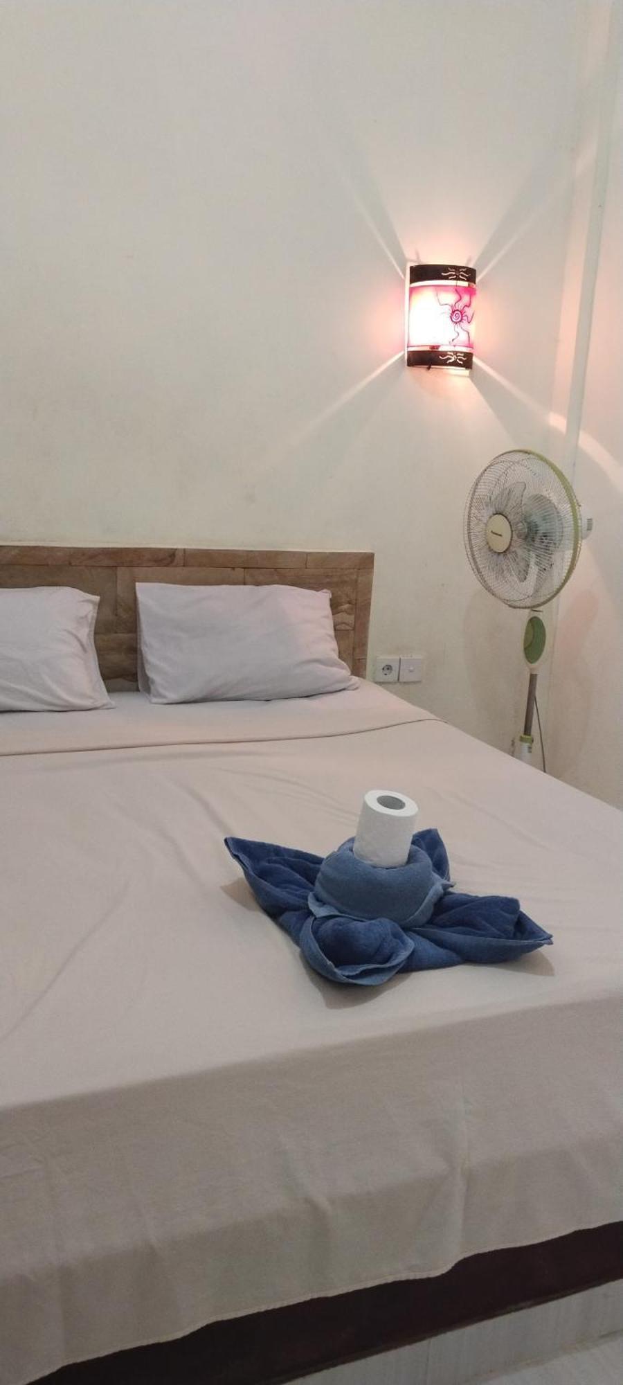 Guest house Stop Homestay, Rooftop Restaurant And Bar