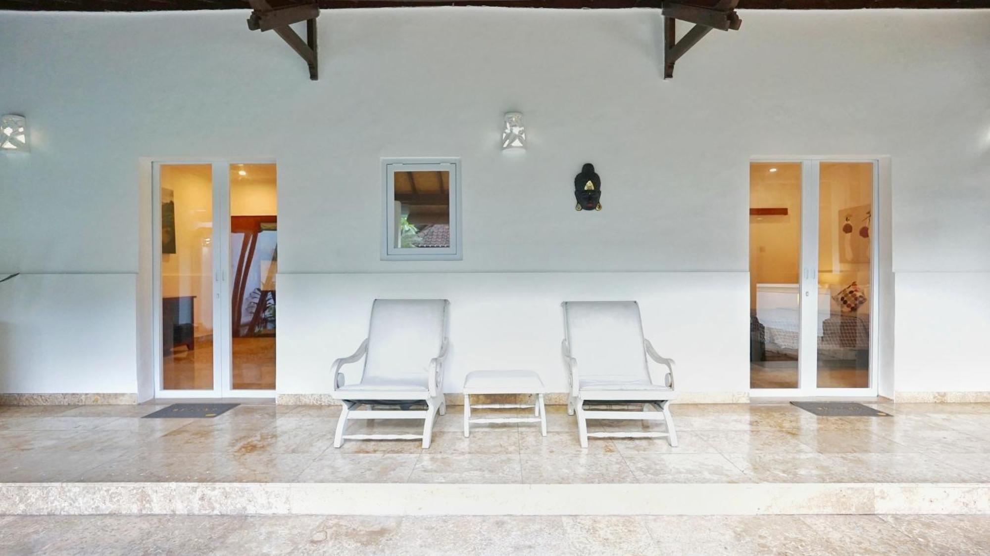 Te Kawau Villa *