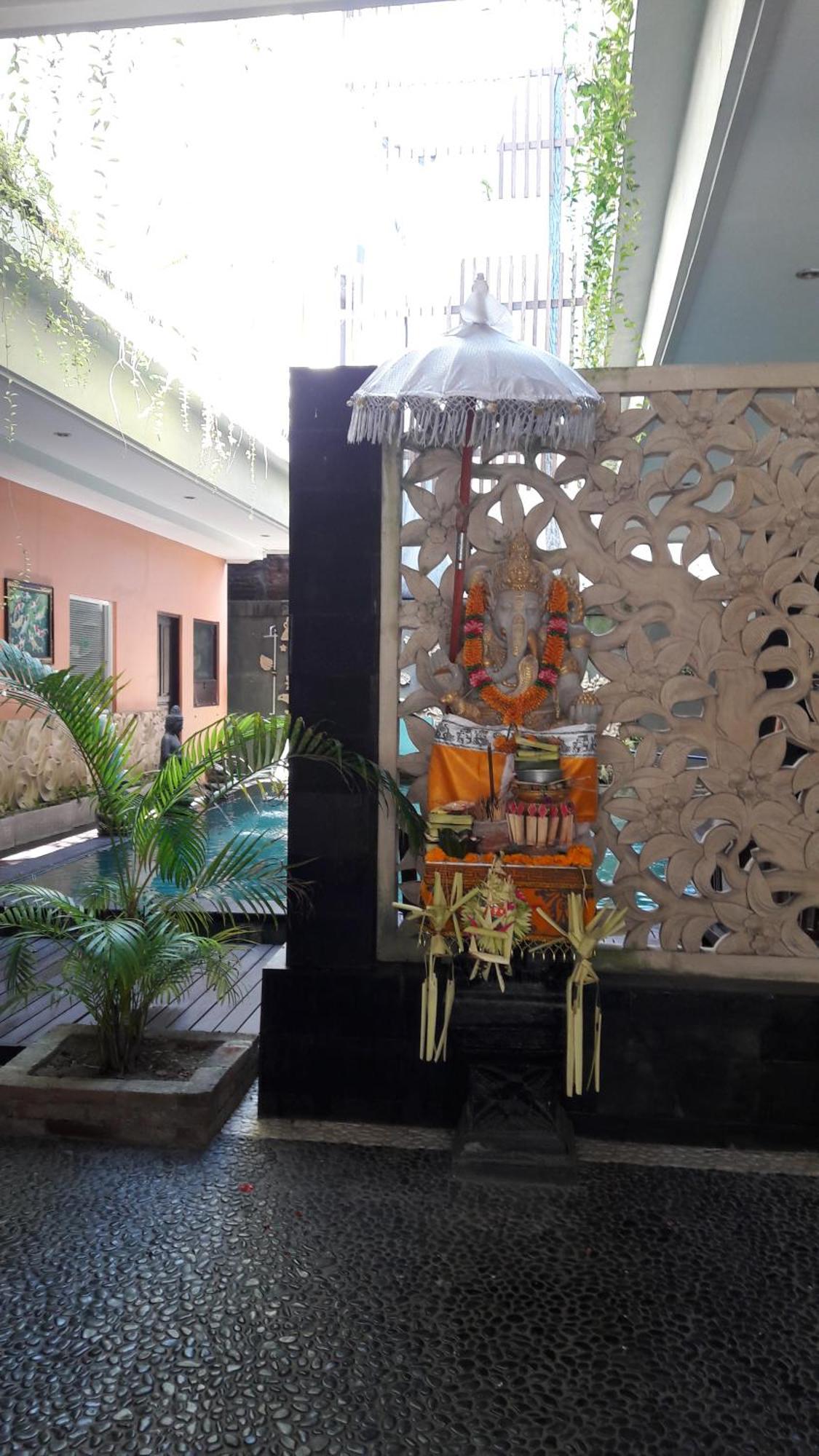 The Agung Hotel Seminyak (Bali)