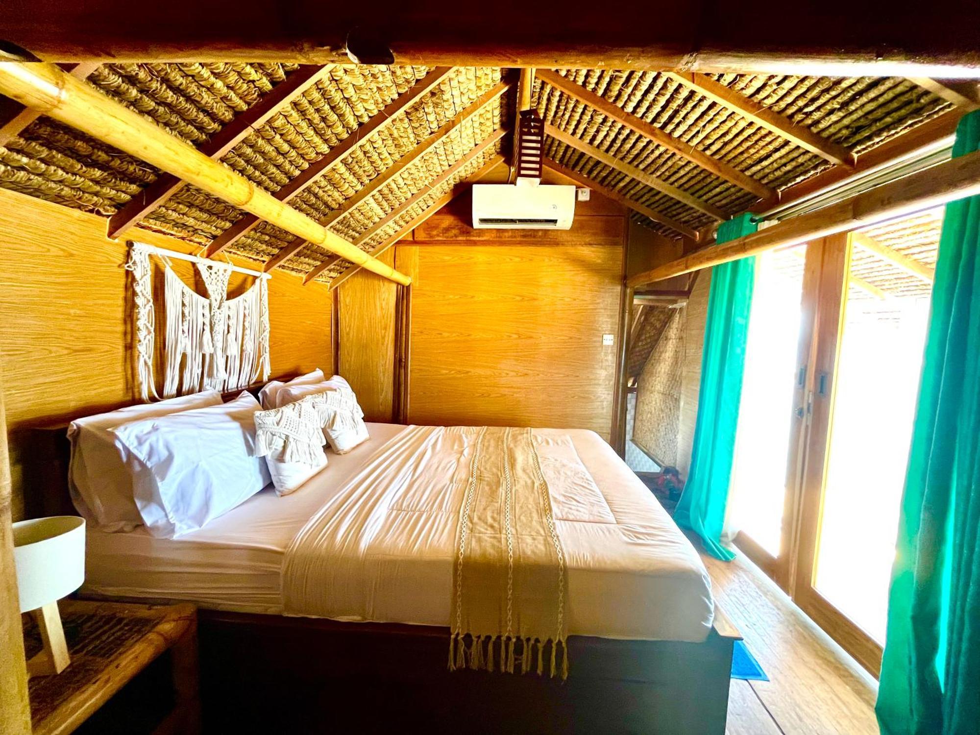 Coastal Holiday park 2*