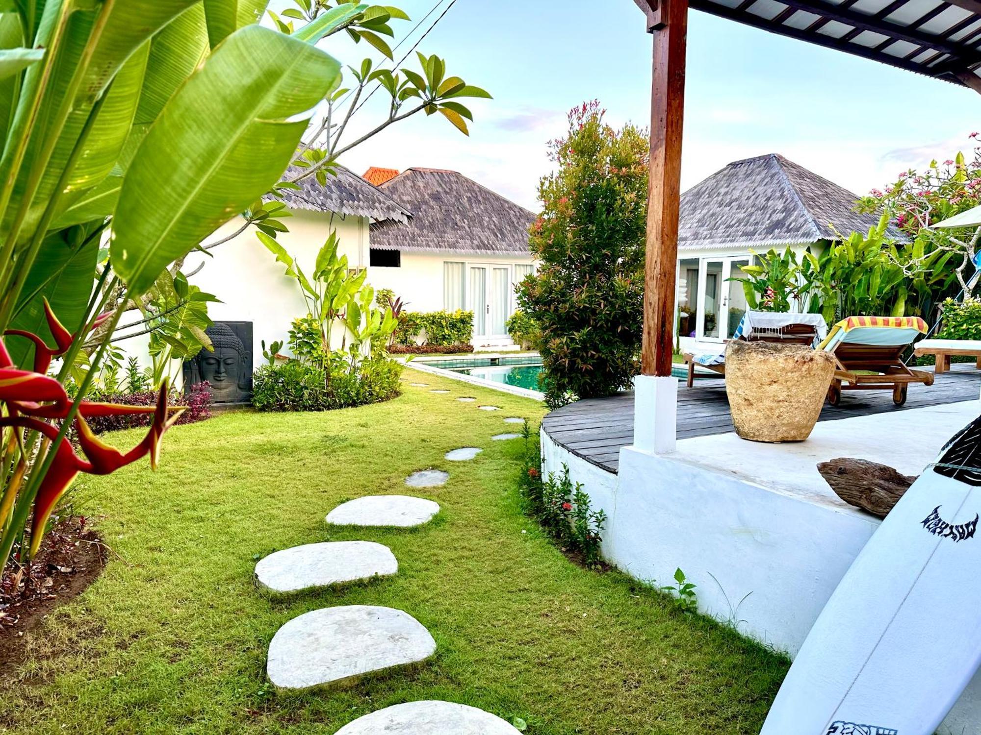Villa Lautan Biru Bingin *
