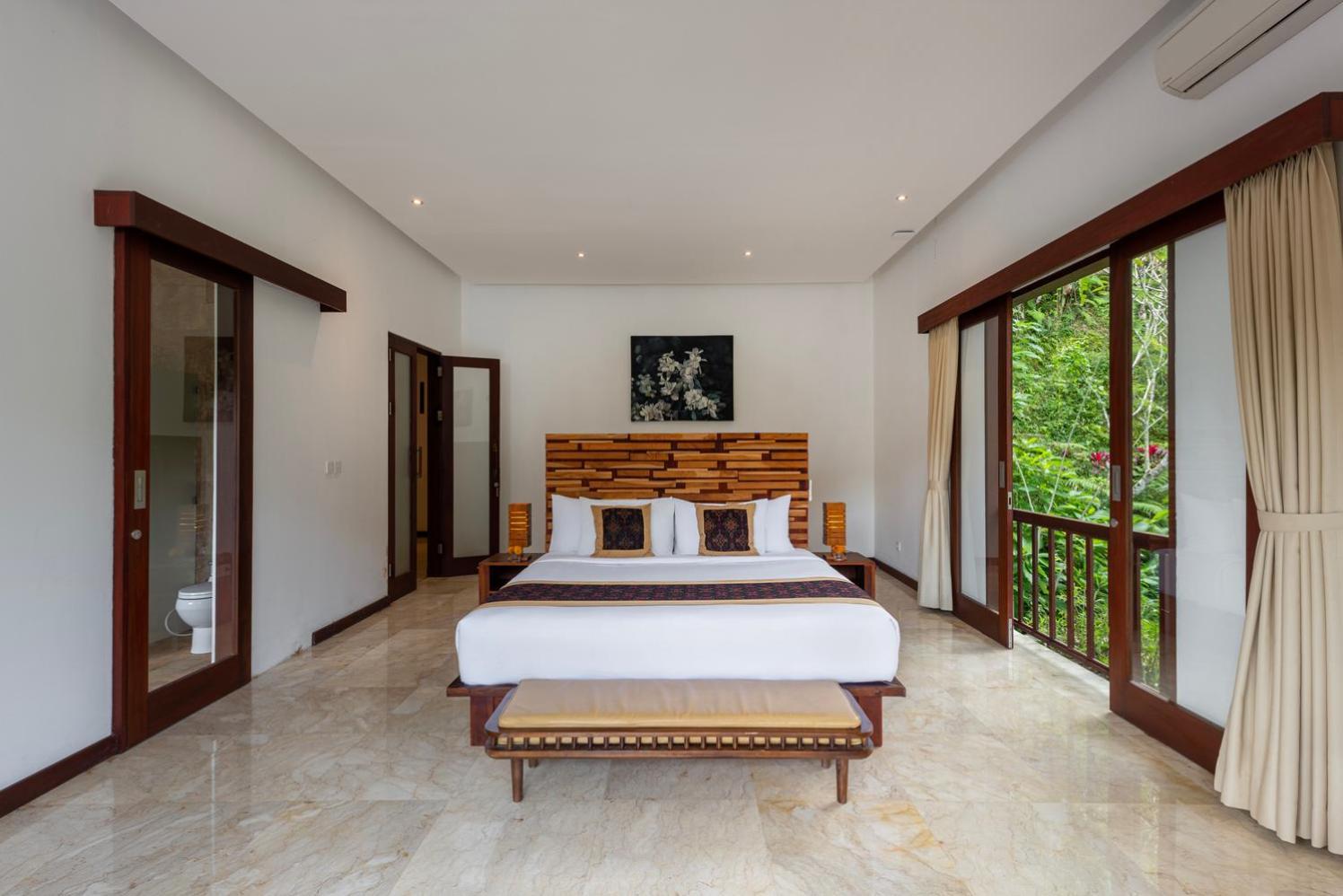 Resort Adiwana Dara Ayu 4*
