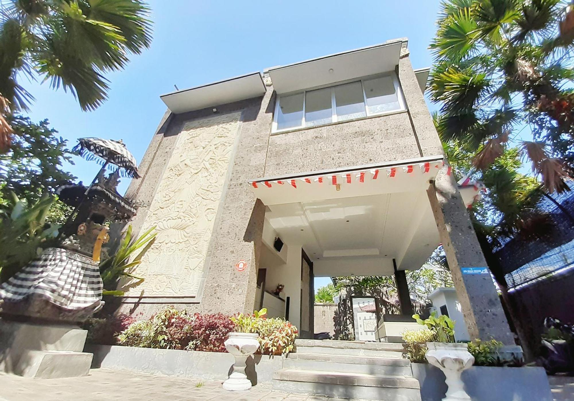 De Loran 2* Banjar (Bali)