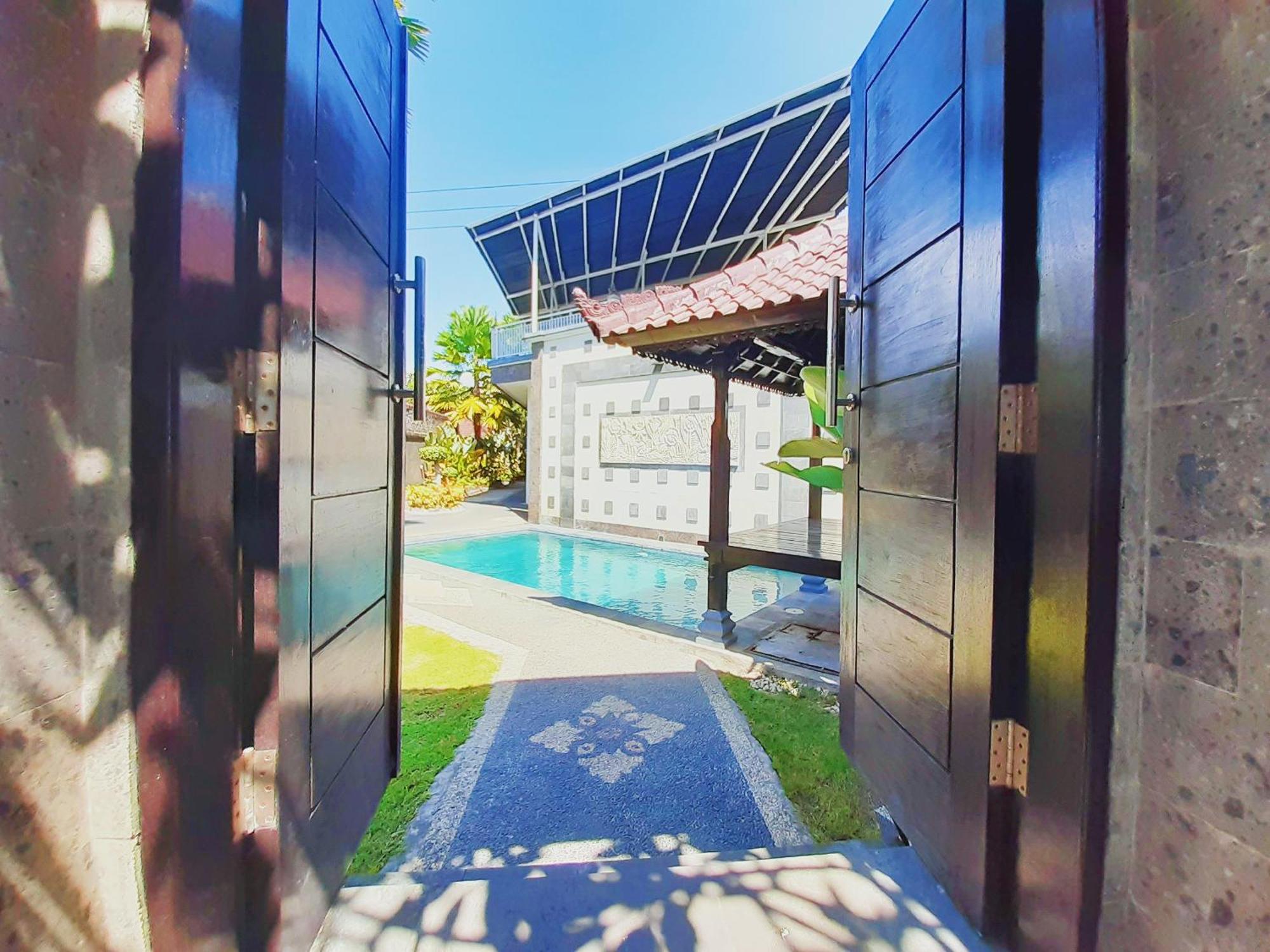 De Loran Hotel Banjar (Bali)