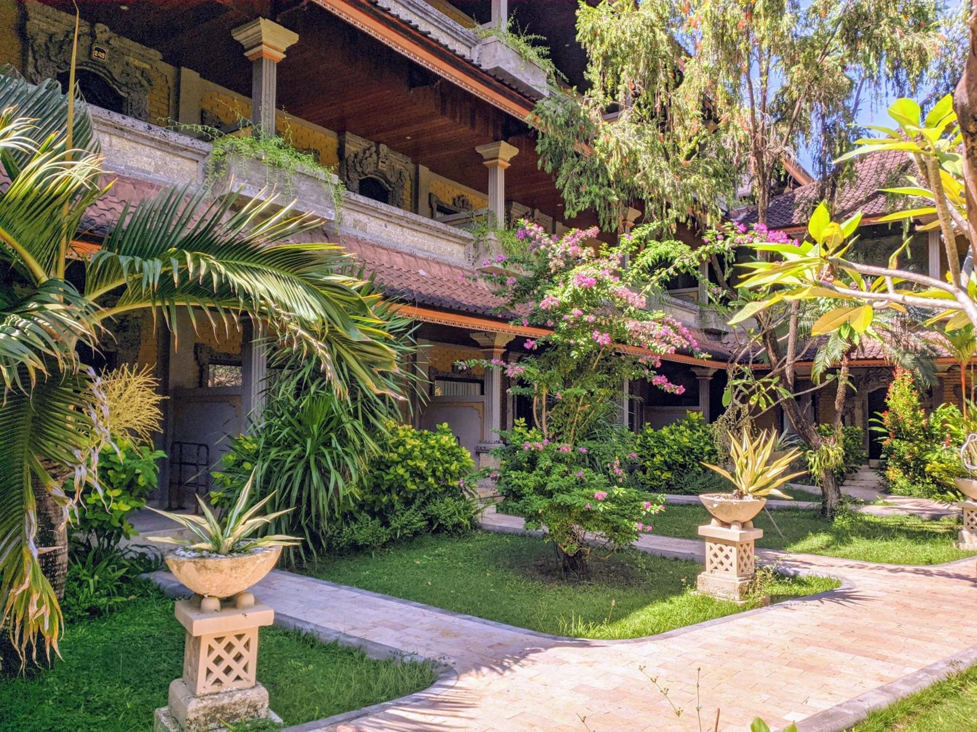 Satriya Hotel Kuta (Bali)