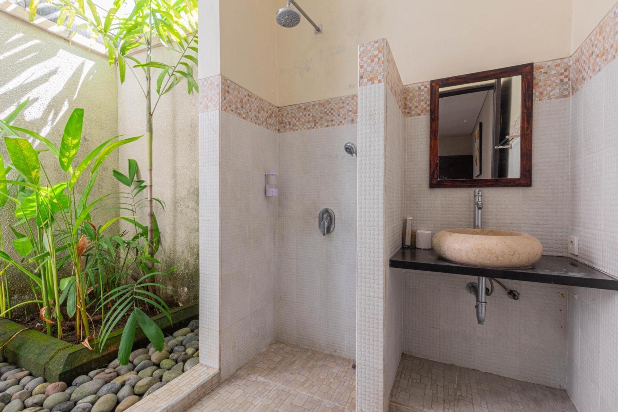 Apartment Puri & Canggu (Bali)