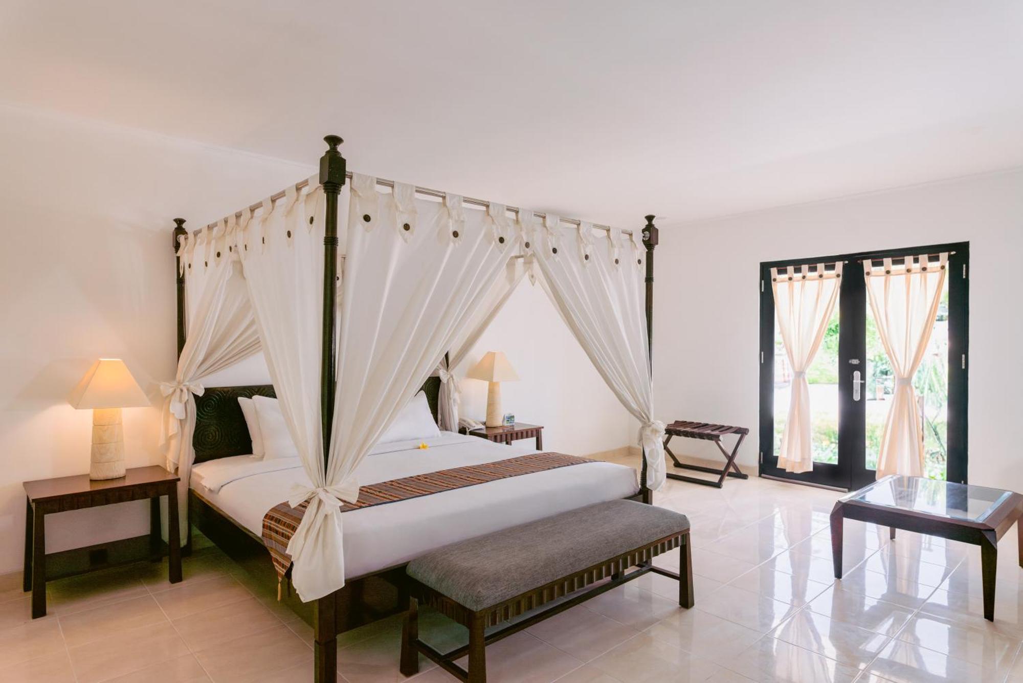 Legong Keraton Hotel Canggu (Bali)