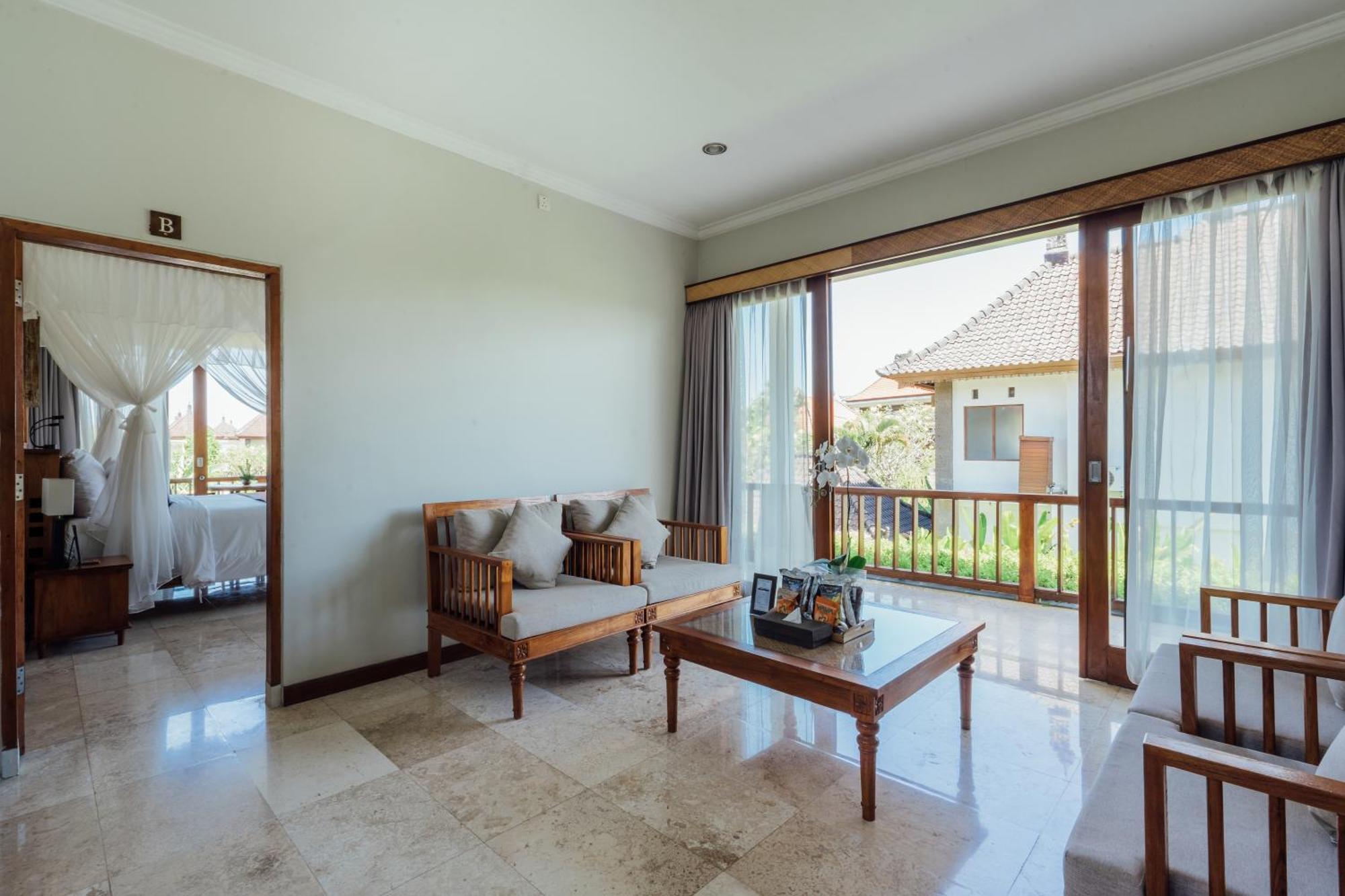 Desa Swan & Spa, Resort