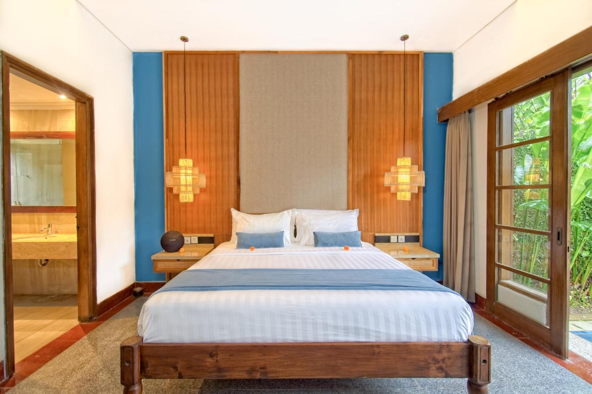 Kecapi Seminyak (Bali)