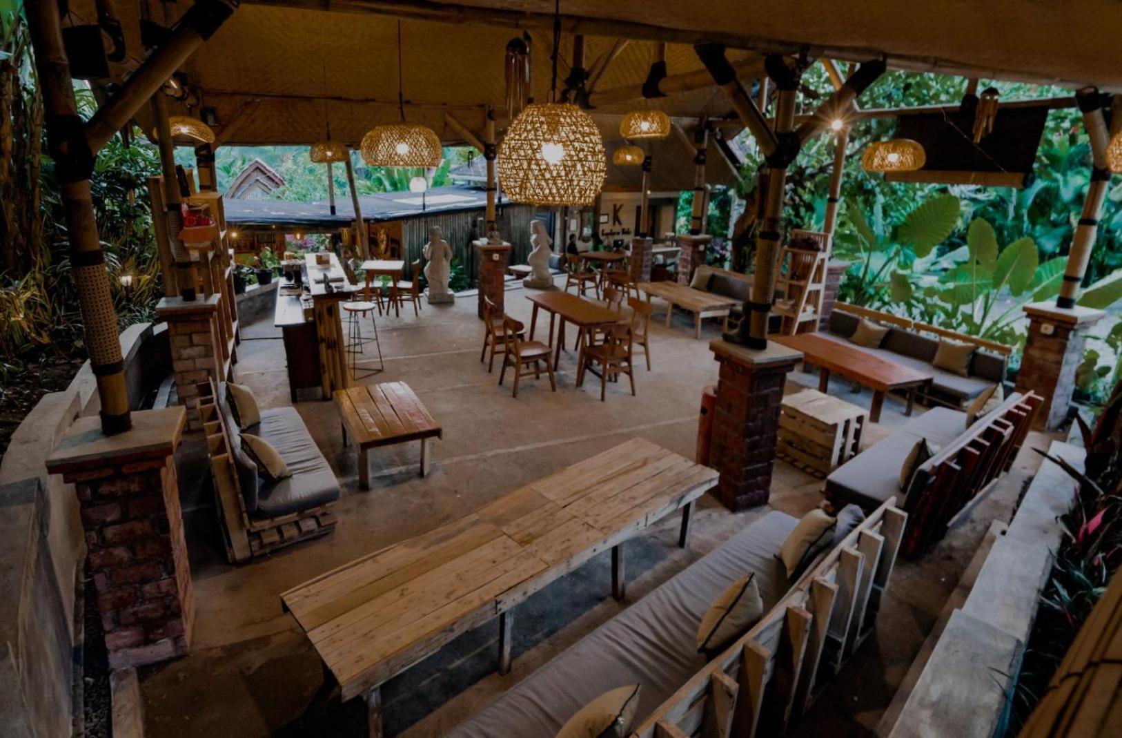 Hotel Kusfarm Bali By Ahm 3*