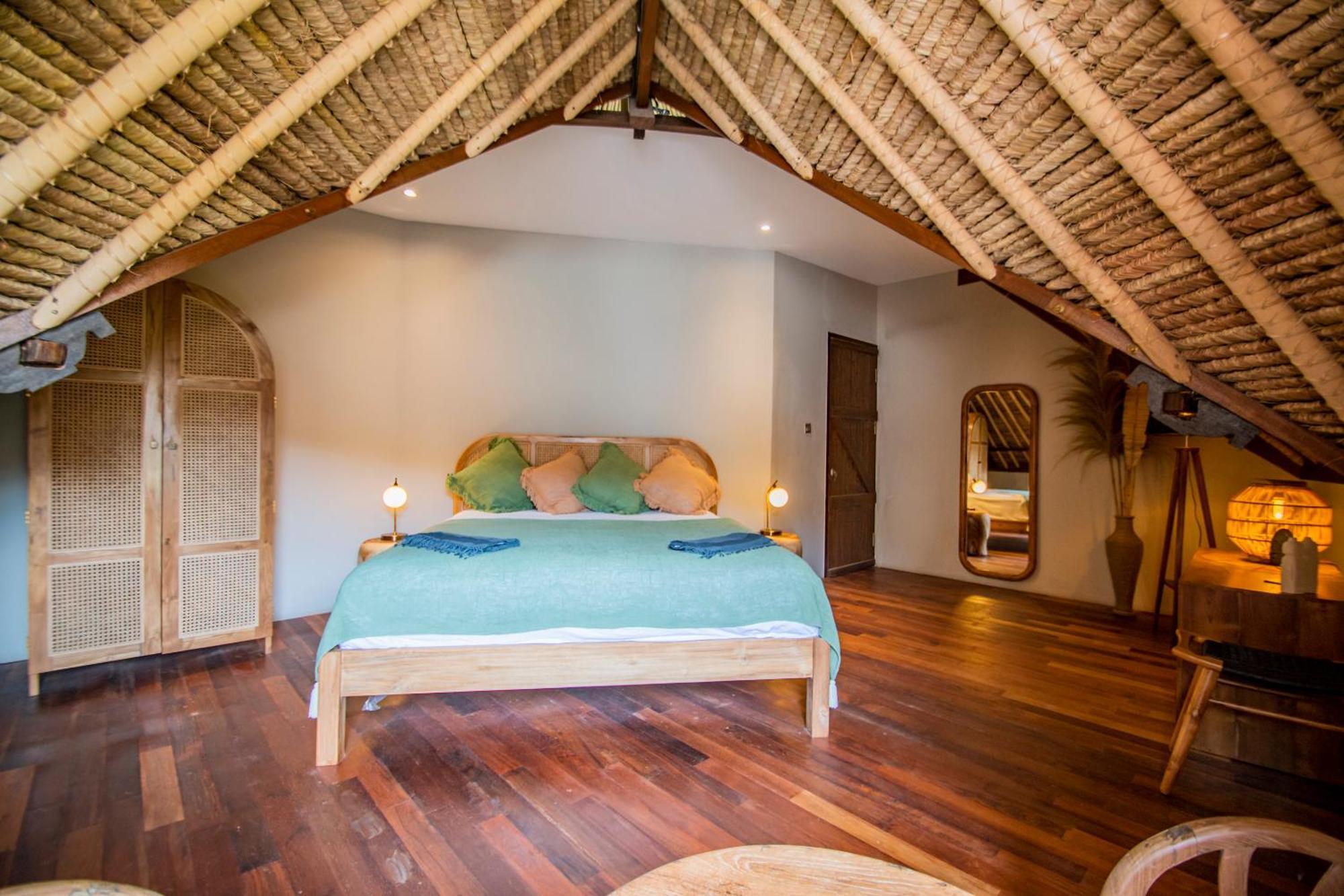 Sub Bali Villa Canggu (Bali)