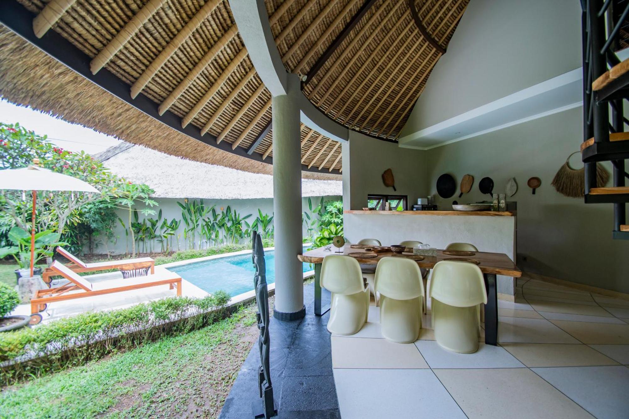 Sub Bali Villa *