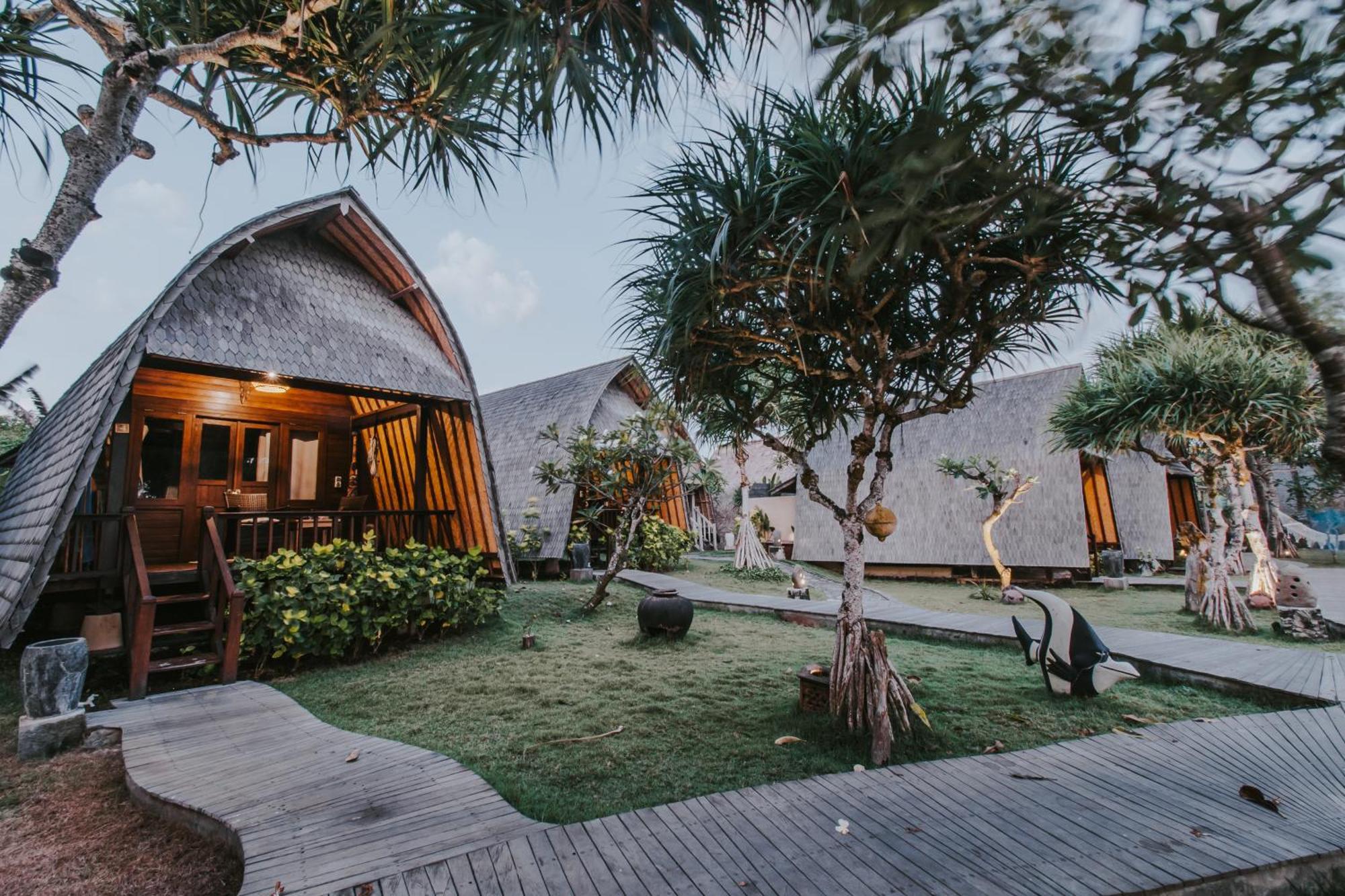Dream Huts Resor