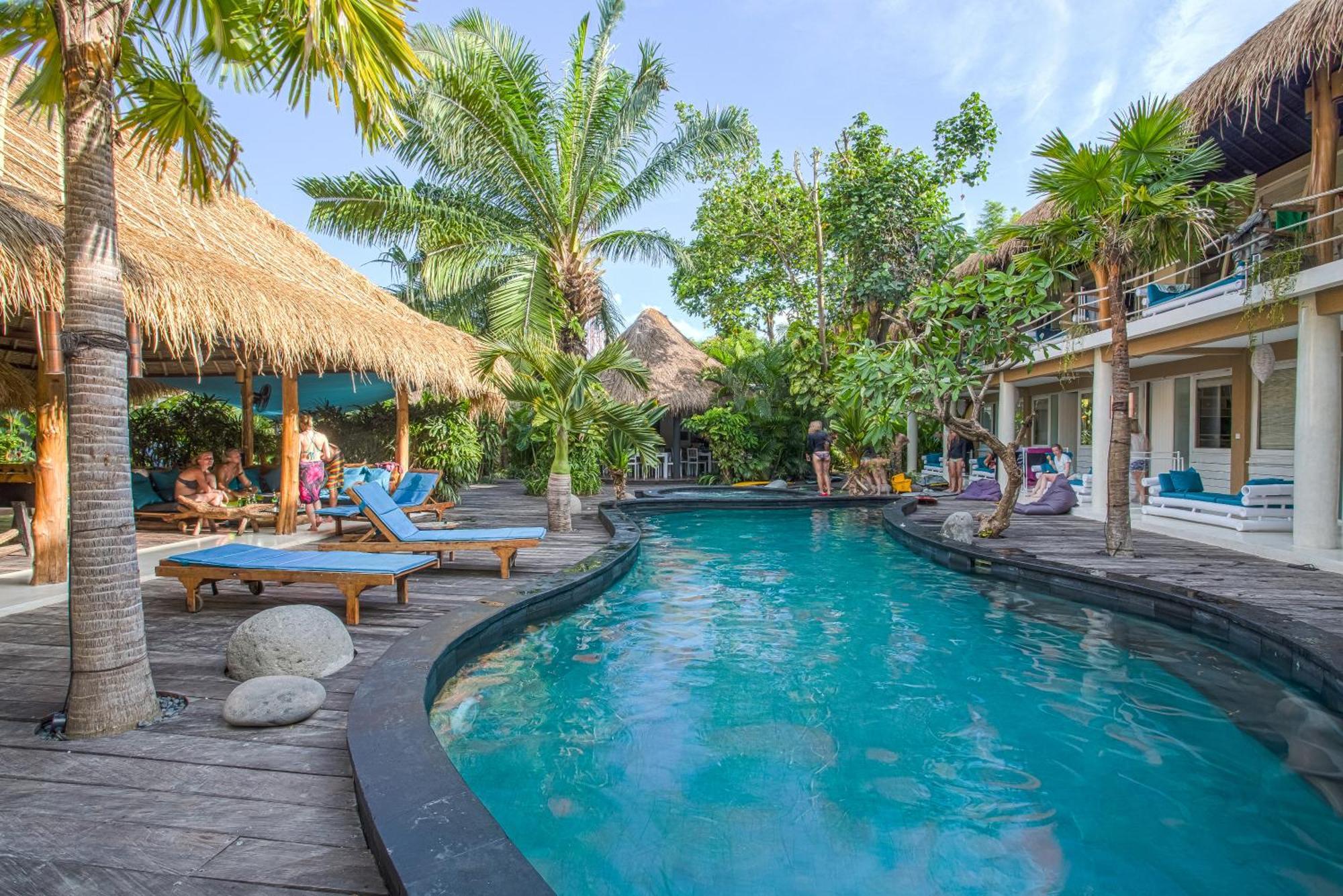 The Hotel 3*