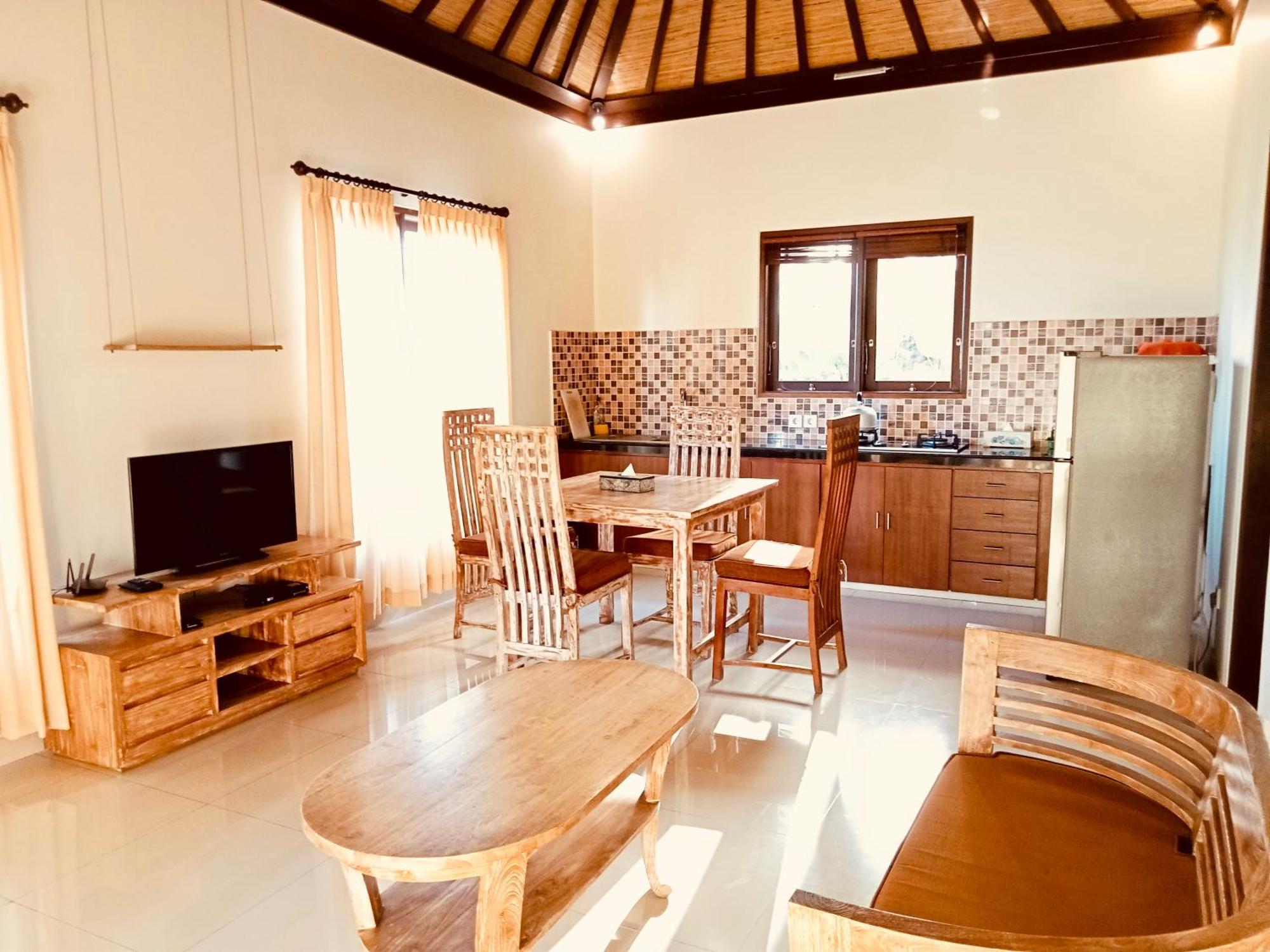 Shankara Parada Amed (Bali)