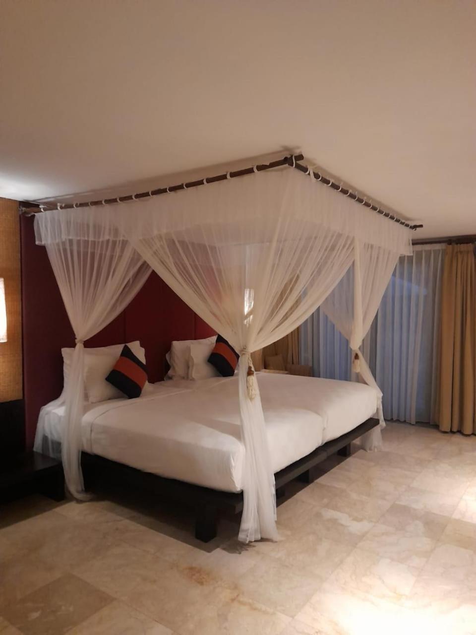 Resort The Royal Bali 5*