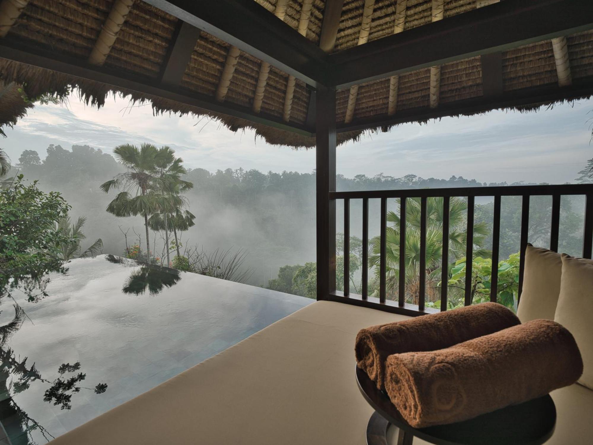 Hanging Gardens Of Bali Resort 5*