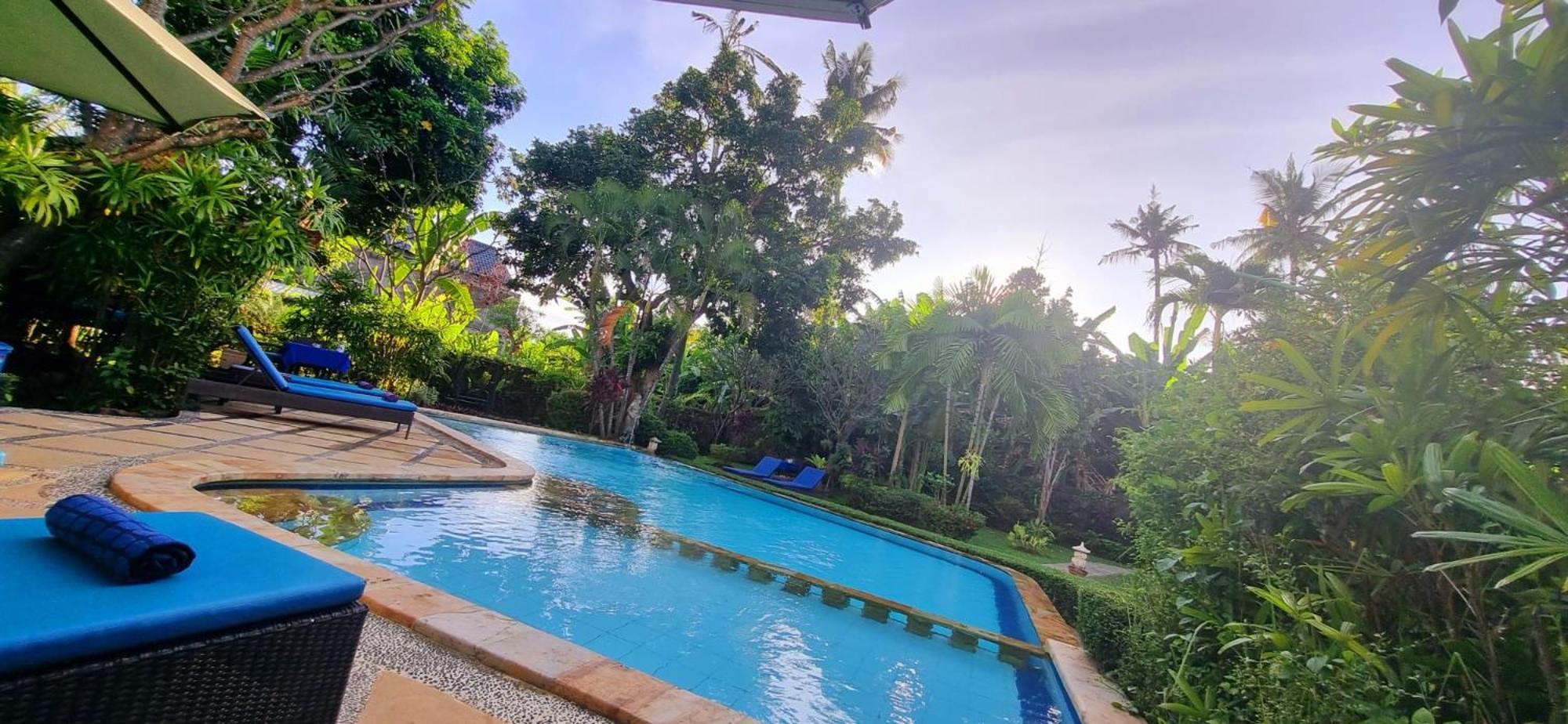 Balinda & 4* Lovina (Bali)
